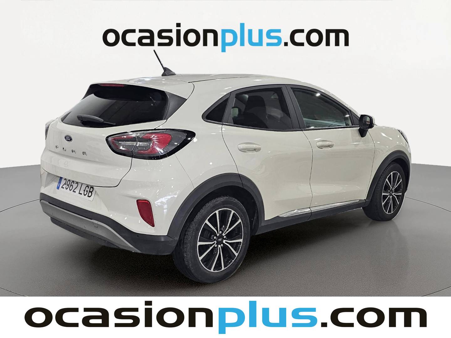Foto trasera Ford Puma Ford Puma 1.0 EcoBoost Titanium (125 CV) izquierda
