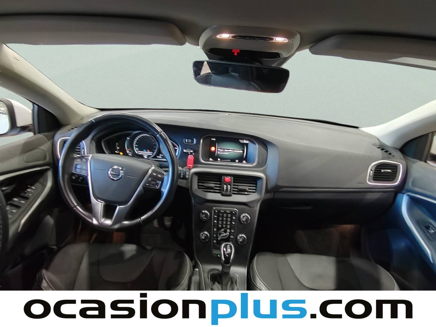 Foto Volvo V40 Volvo V40 D3 Momentum Auto (150 CV)