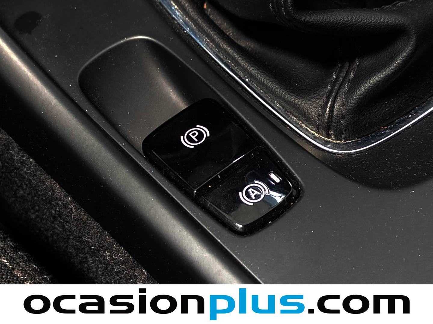 Acabados Volvo XC40 Volvo XC40 T2 Momentum Core (129 CV)