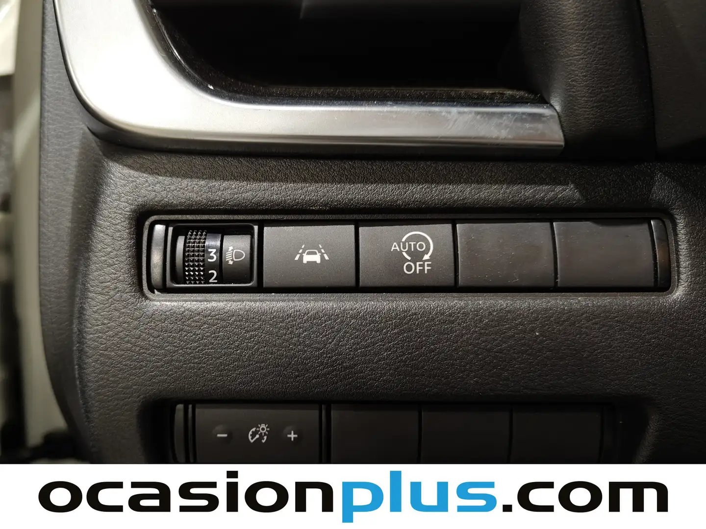 Foto Nissan QASHQAI Nissan Qashqai DIG-T 160 N-Connecta Xtronic (158 CV)