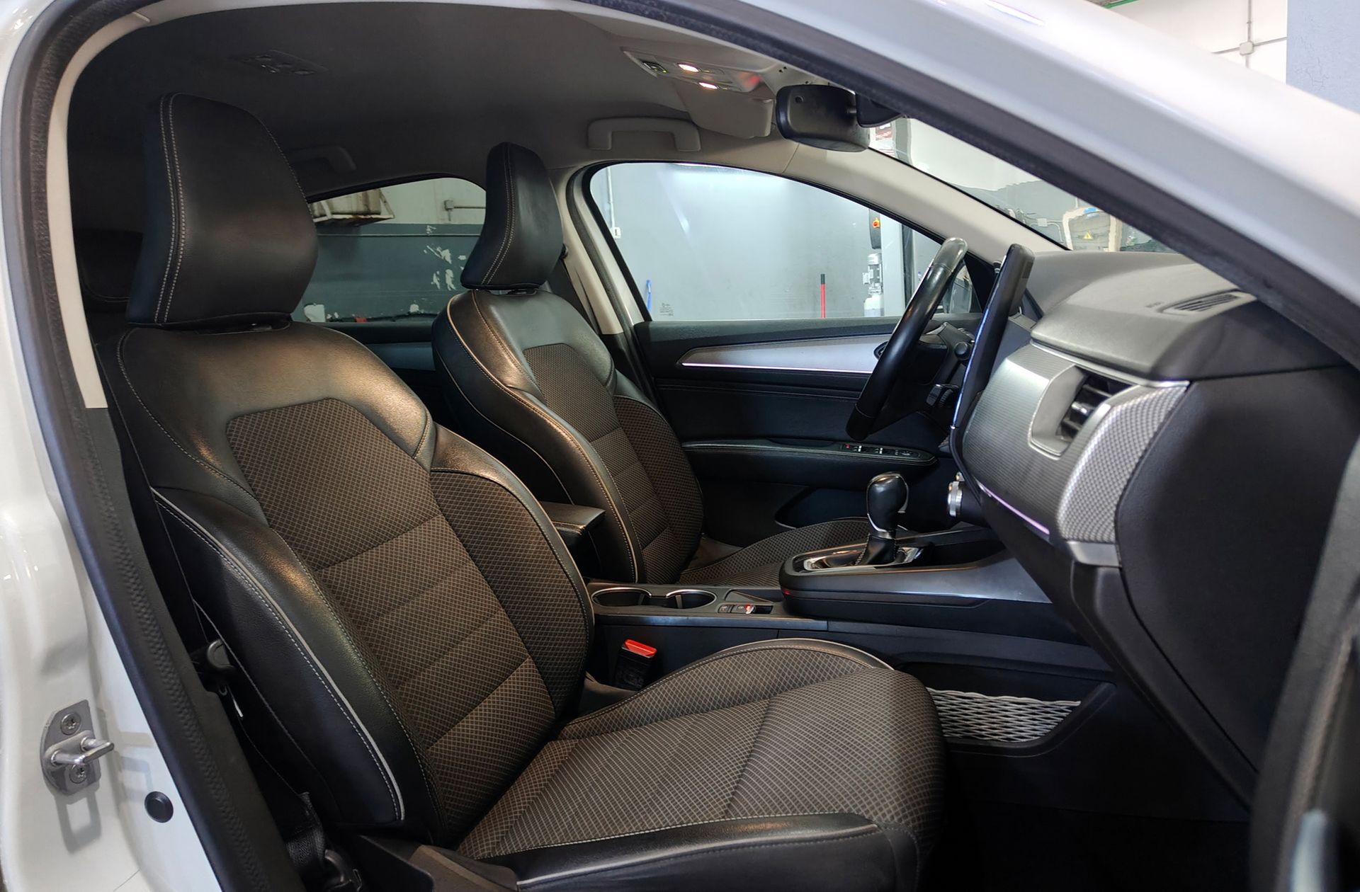 Renault Arkana Zen E-Tech Híbrido - foto 20