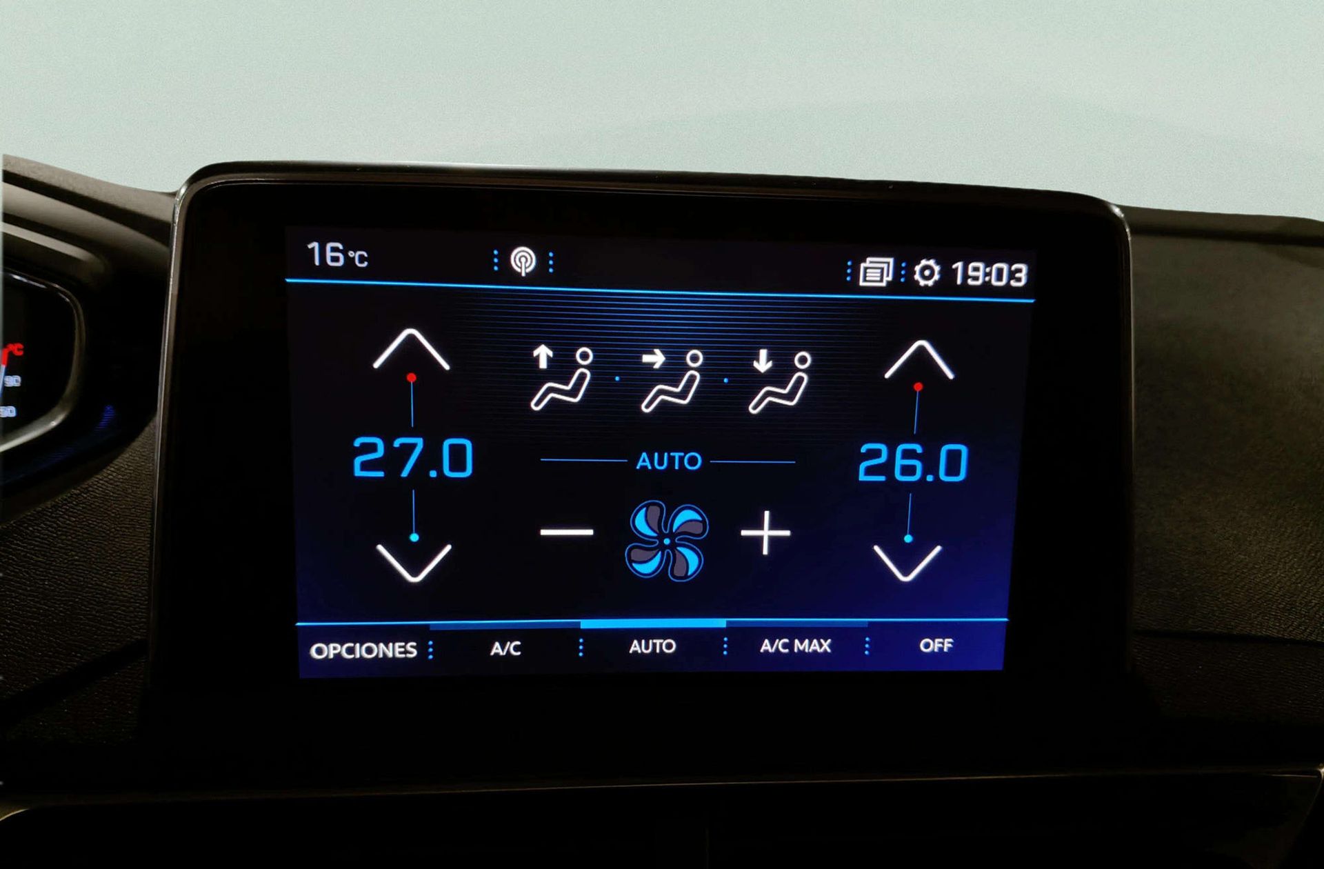 Peugeot 5008 PureTech 130 Allure 7 plazas - foto 28