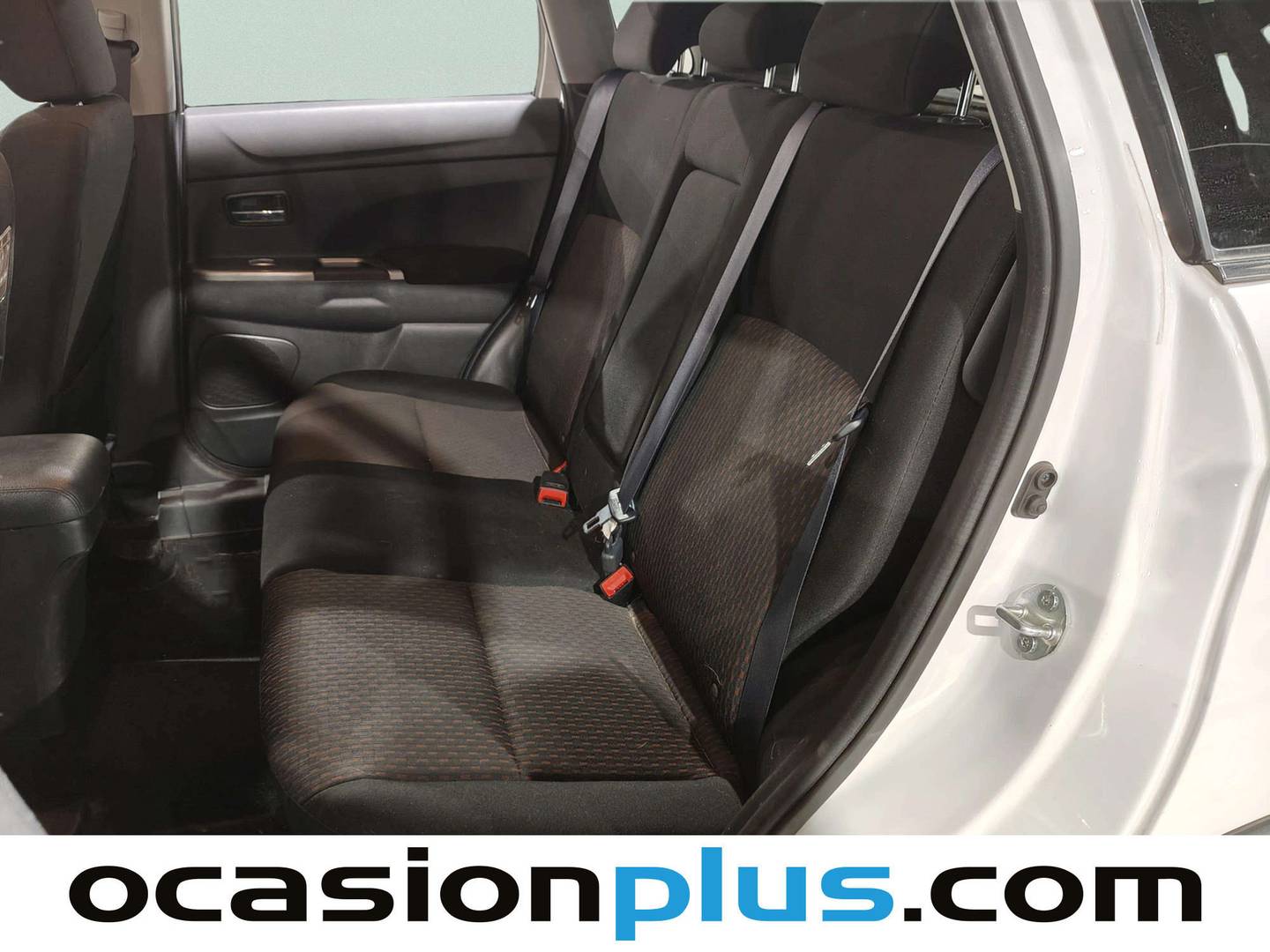 Foto asientos traseros Mitsubishi ASX Mitsubishi ASX 160MPI Motion 86 kW (117 CV)