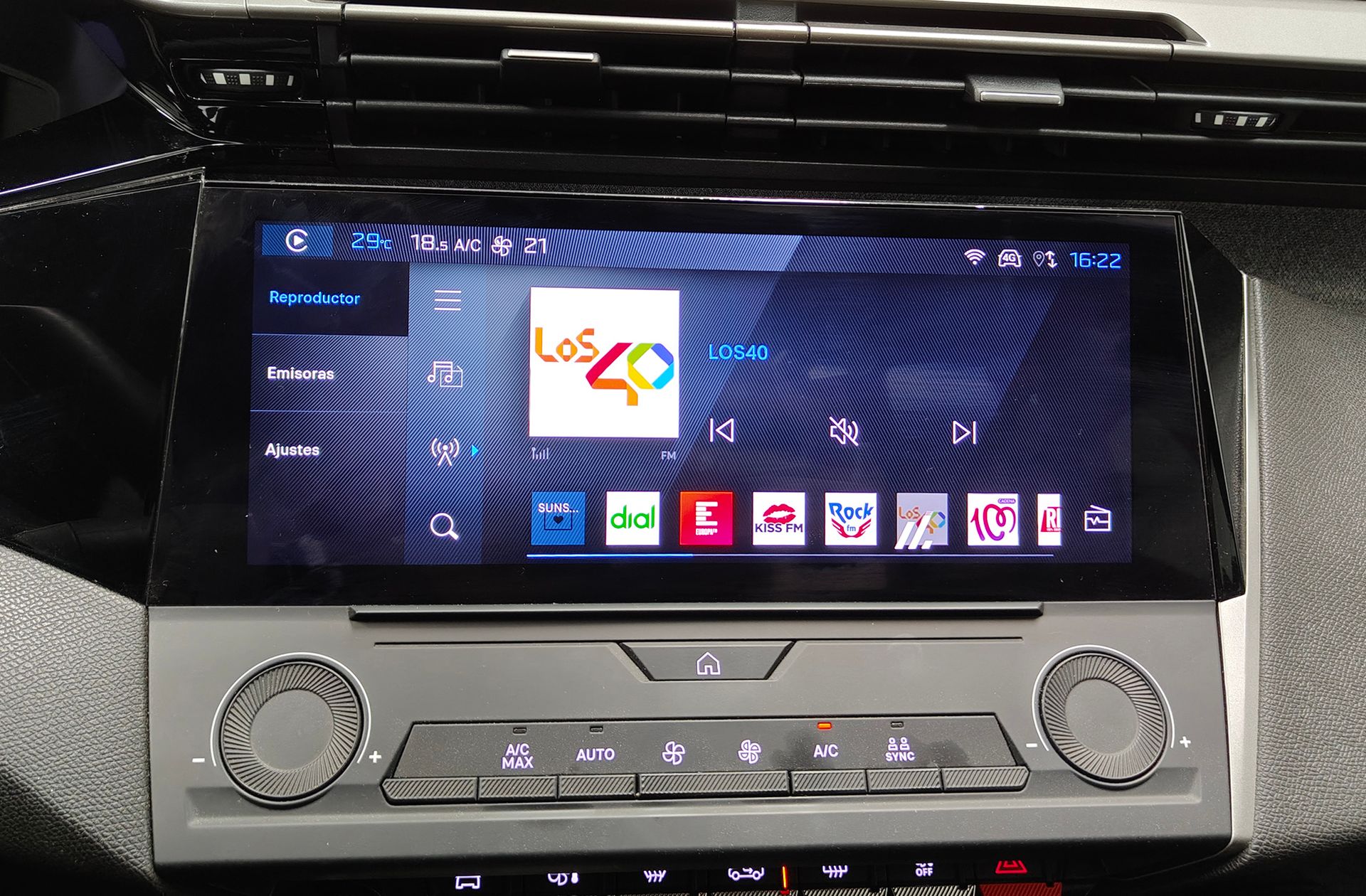 Peugeot 408 Allure Hybrid eDCS6 - foto 30