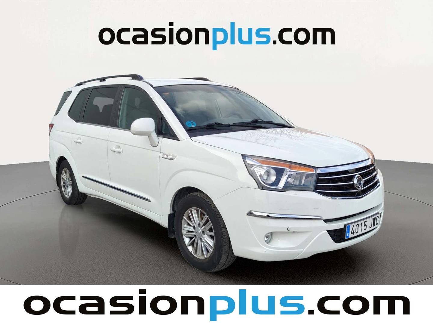 Foto delantera SsangYong Rodius Ssangyong Rodius D22T Premium Auto (178 CV) derecha