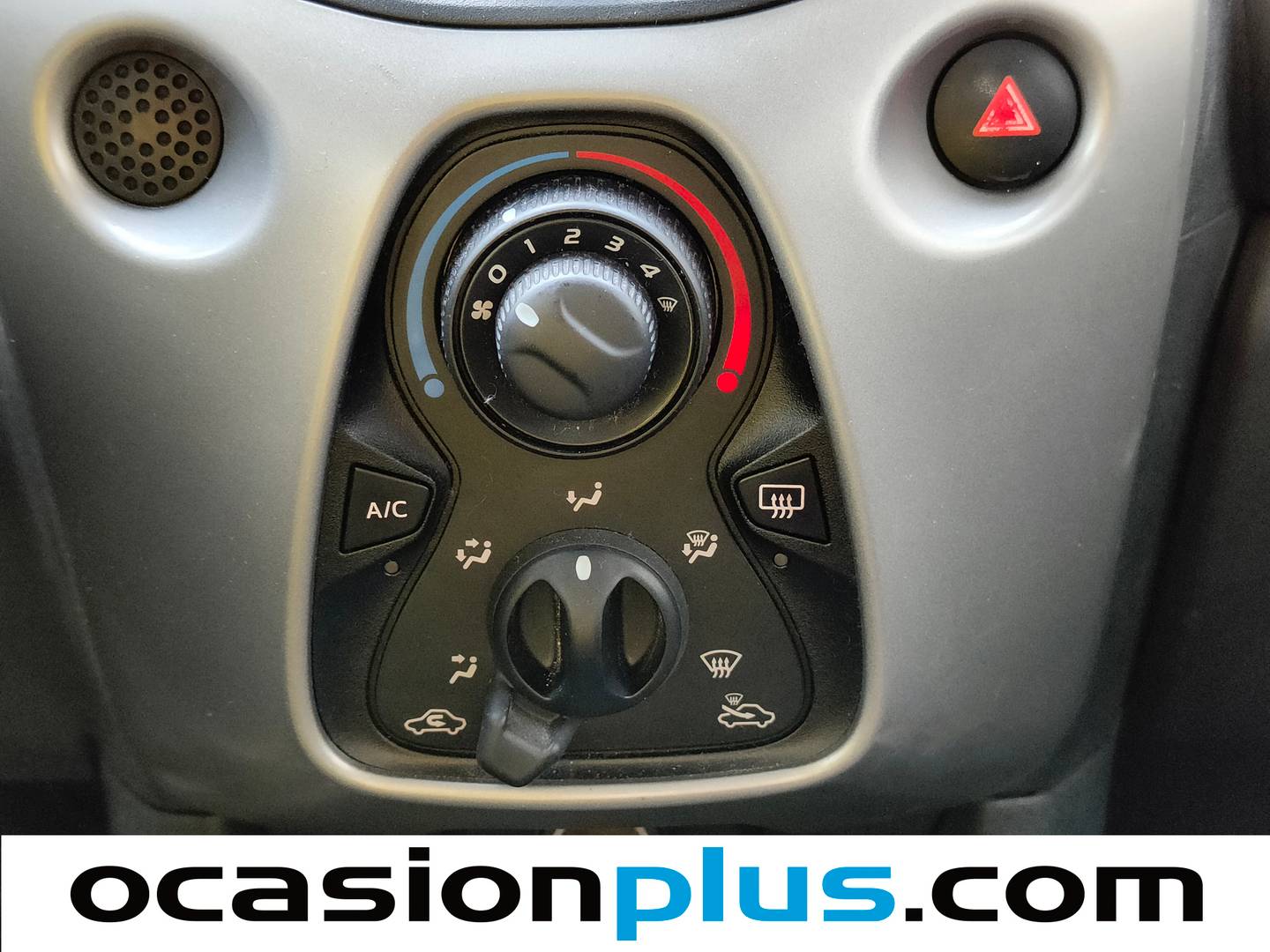 Extras y acabados del Citroën C1 Citroen C1 PureTech 82 Feel (82 CV)