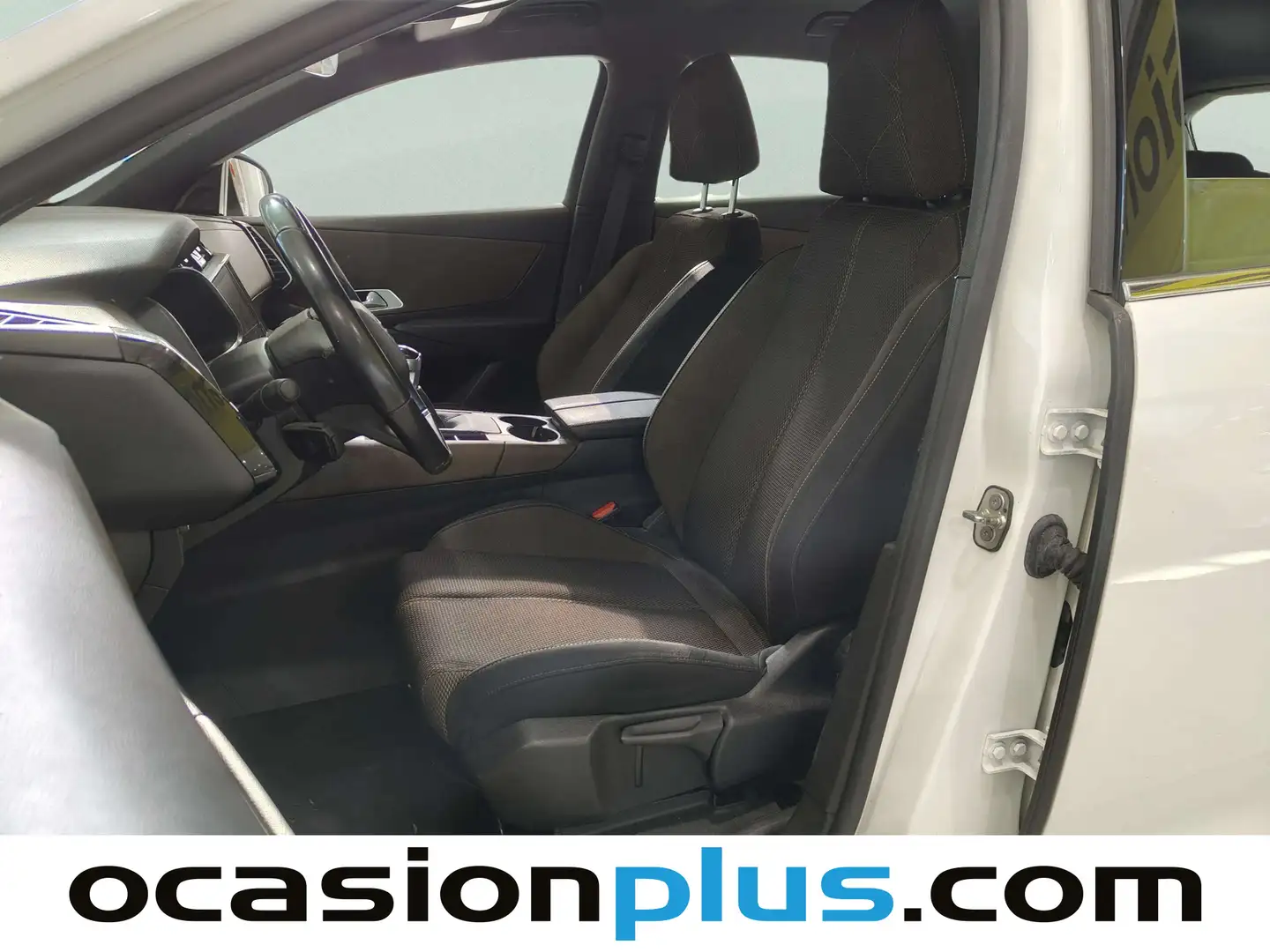 Foto DS DS 7 Crossback DS DS7 Crossback BlueHDi 130 Be Chic (130 CV)