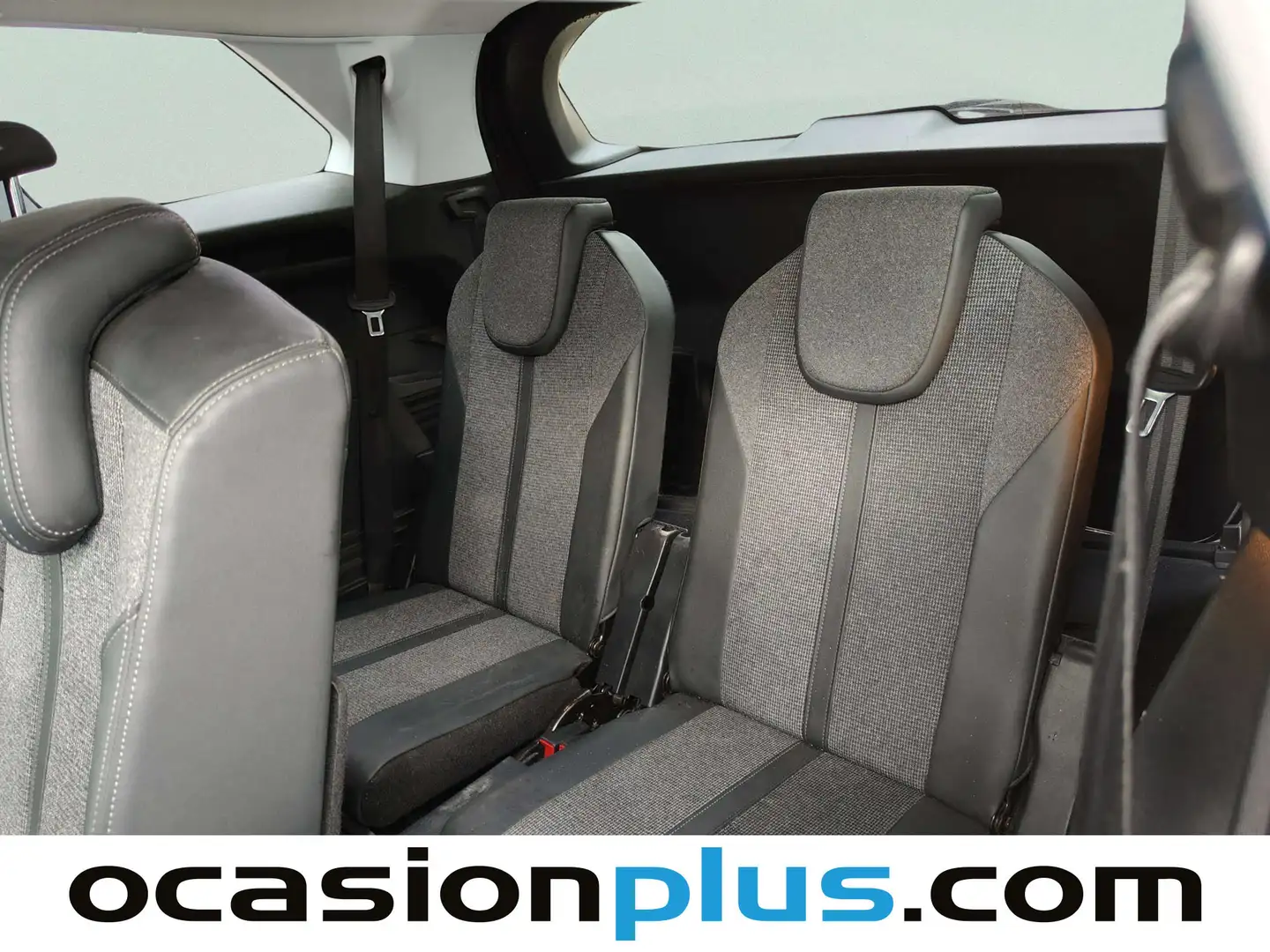 Foto Peugeot 5008 Peugeot 5008 BlueHDi 130 S&S Allure (130 CV) 7 plazas