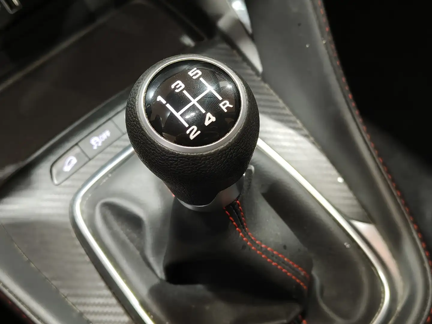 Foto MG ZS MG ZS 1.5 Luxury (106 CV)