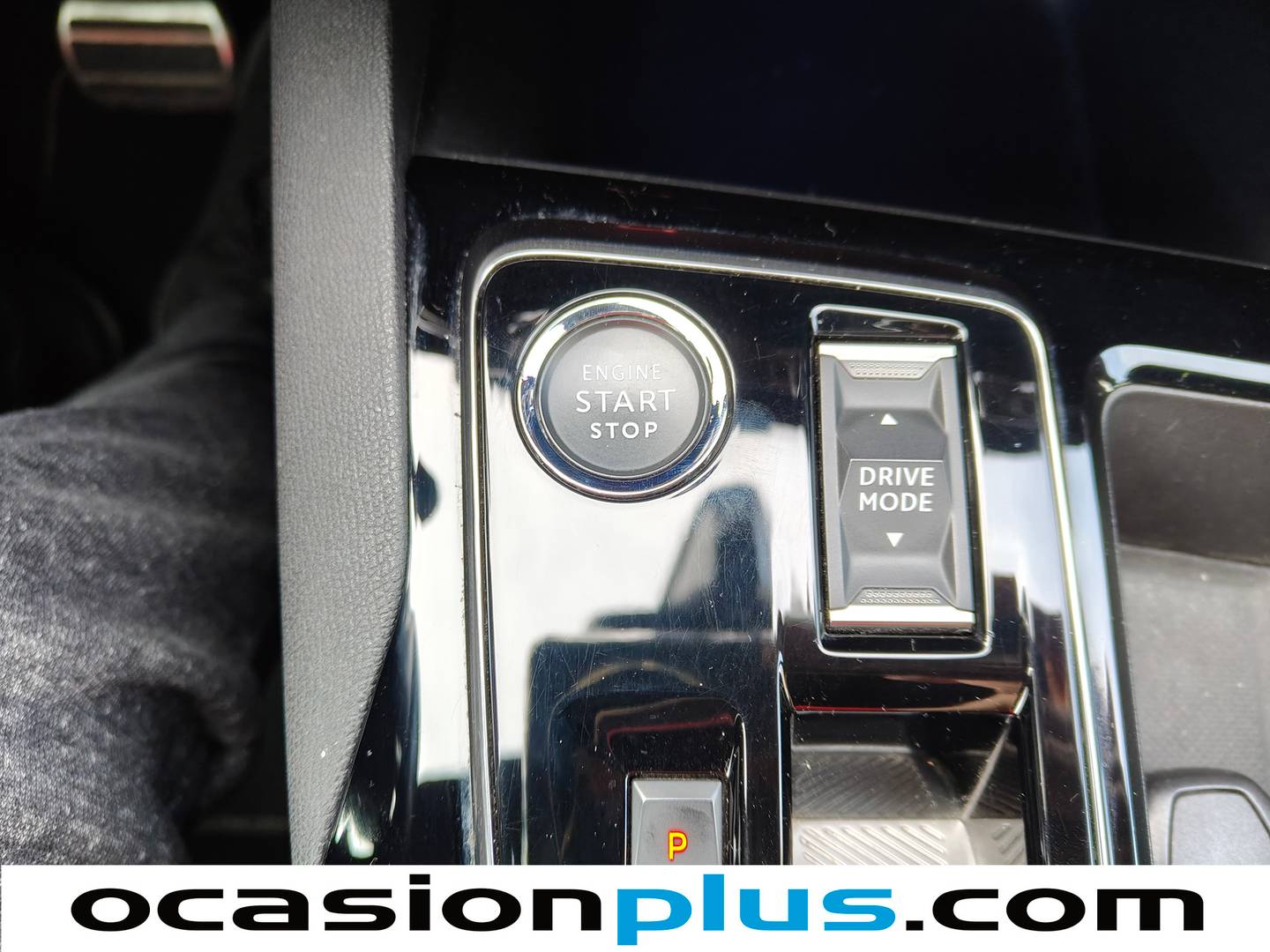 Foto Peugeot 3008 Peugeot 3008 PureTech 130 S&S GT EAT8  (130 CV)