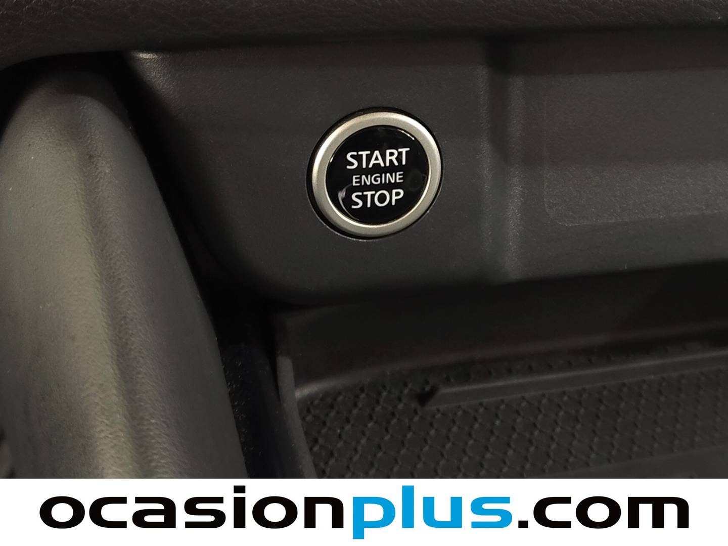 Foto Nissan QASHQAI Nissan Qashqai DIG-T 140 mHEV  N-Connecta 4x2 (140 CV)