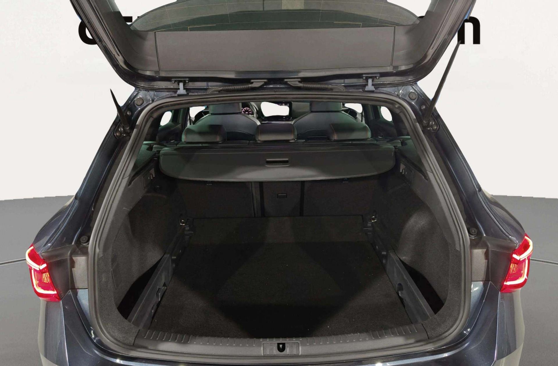 SEAT León ST 1.5 TSI FR Go L - foto 19