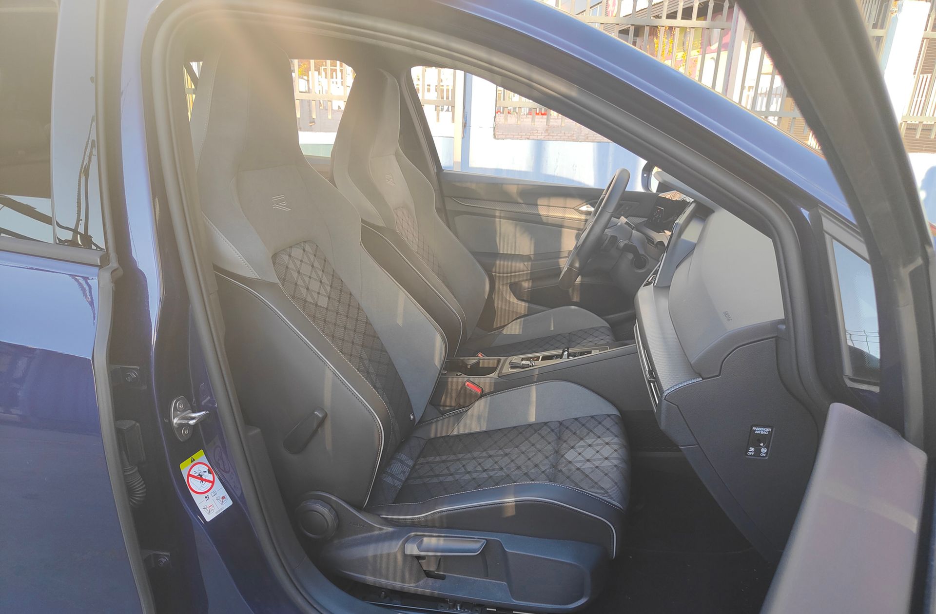 Volkswagen Golf R-Line 1.5 eTSI DSG - foto 20