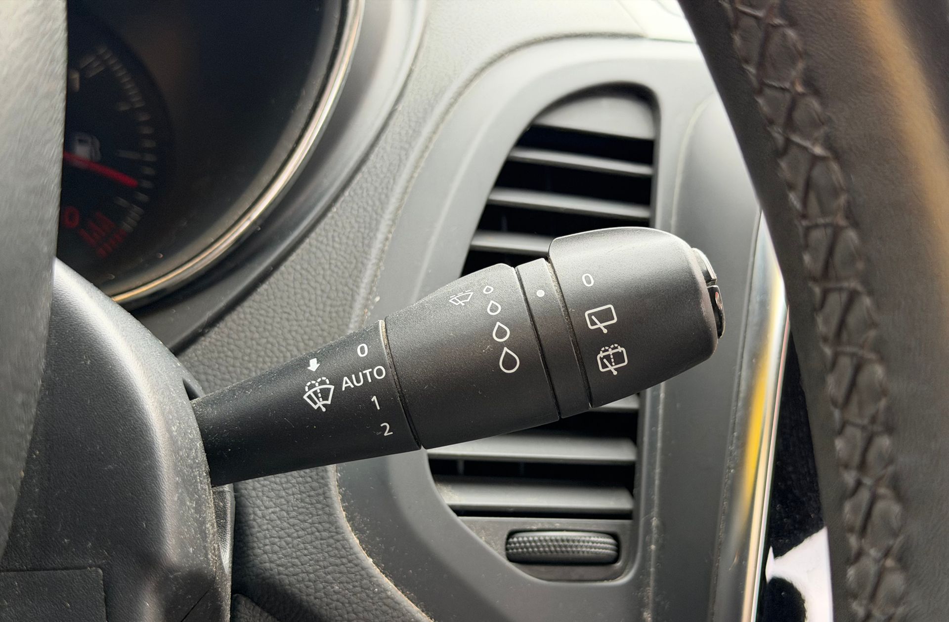 Renault Captur Limited Energy TCe - foto 28