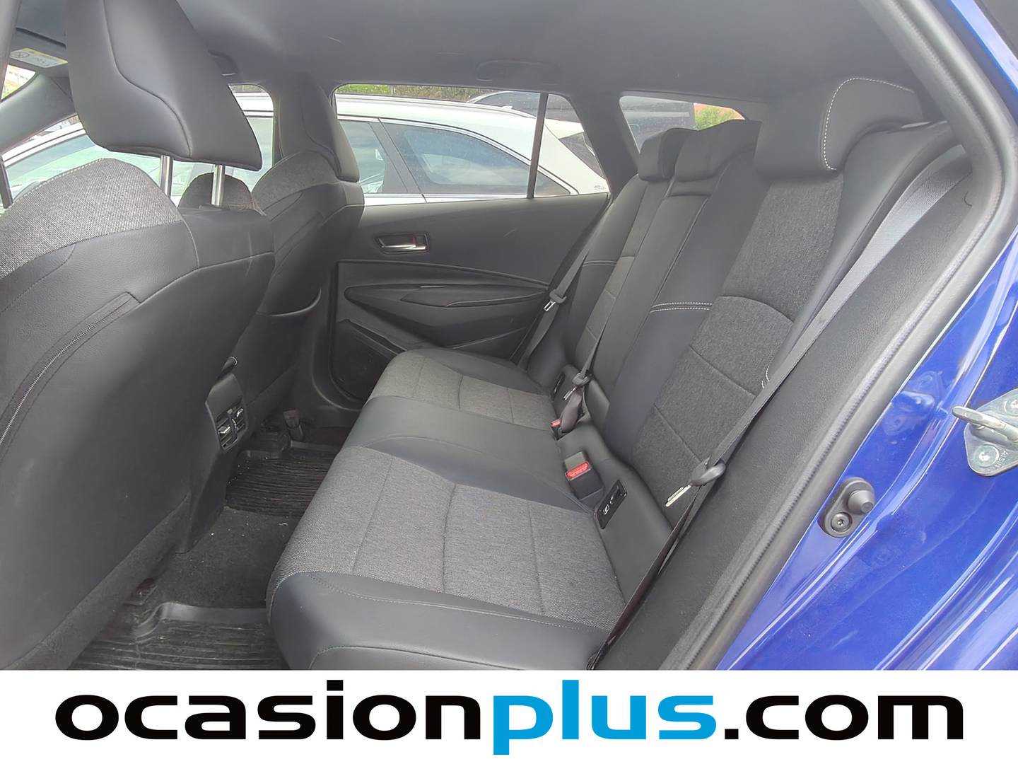 Foto asientos traseros Toyota Corolla Toyota Corolla Touring Sports 140H Style (140 CV)