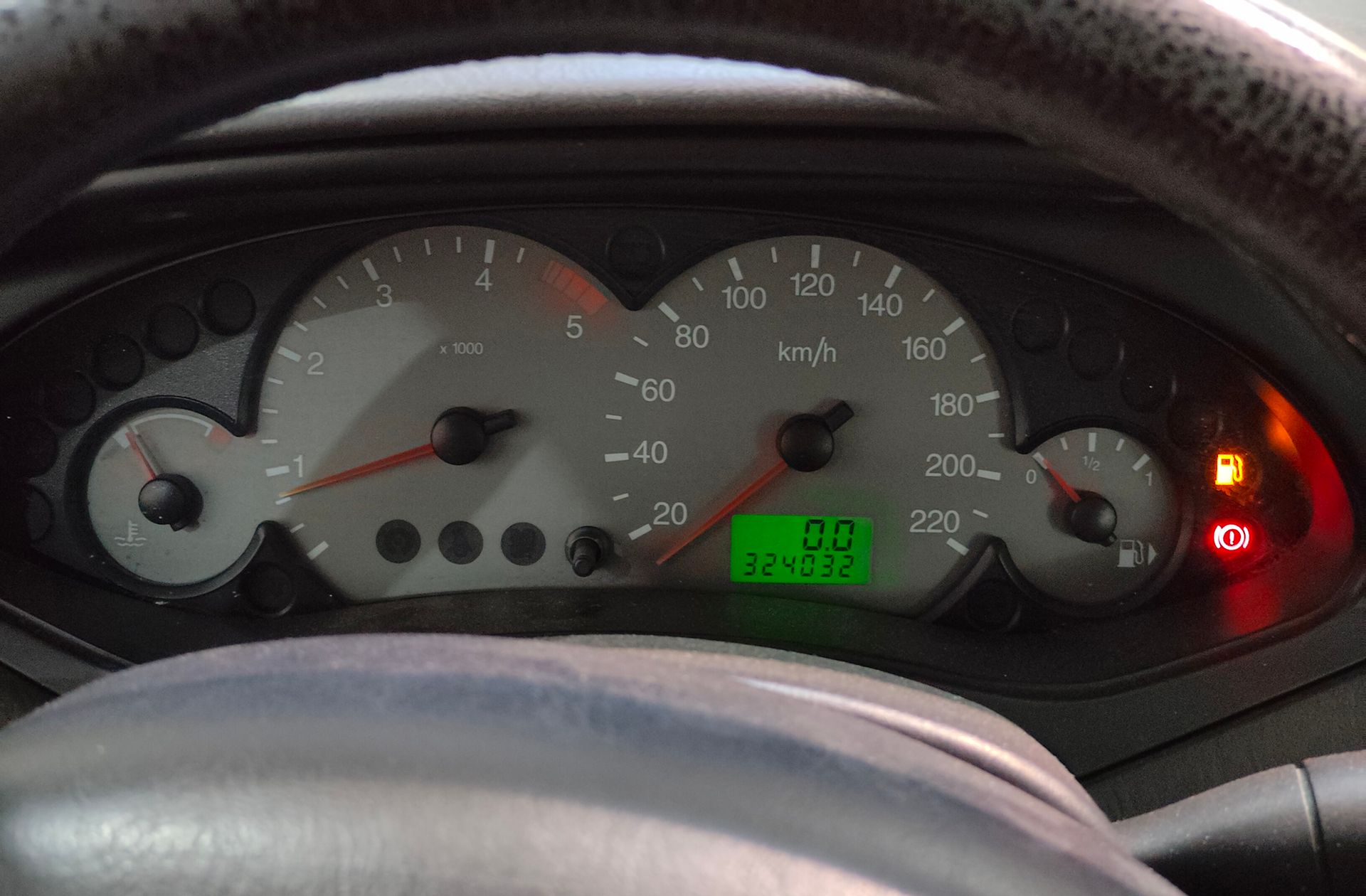 Ford Focus 1.8 TDCi Trend - foto 18