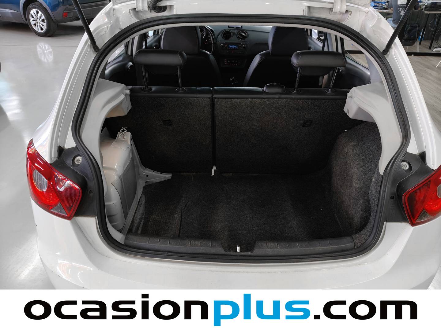 Fotos maletero Seat Ibiza Seat Ibiza 1.6 TDI Style ITech 30 Aniversario (90 CV)