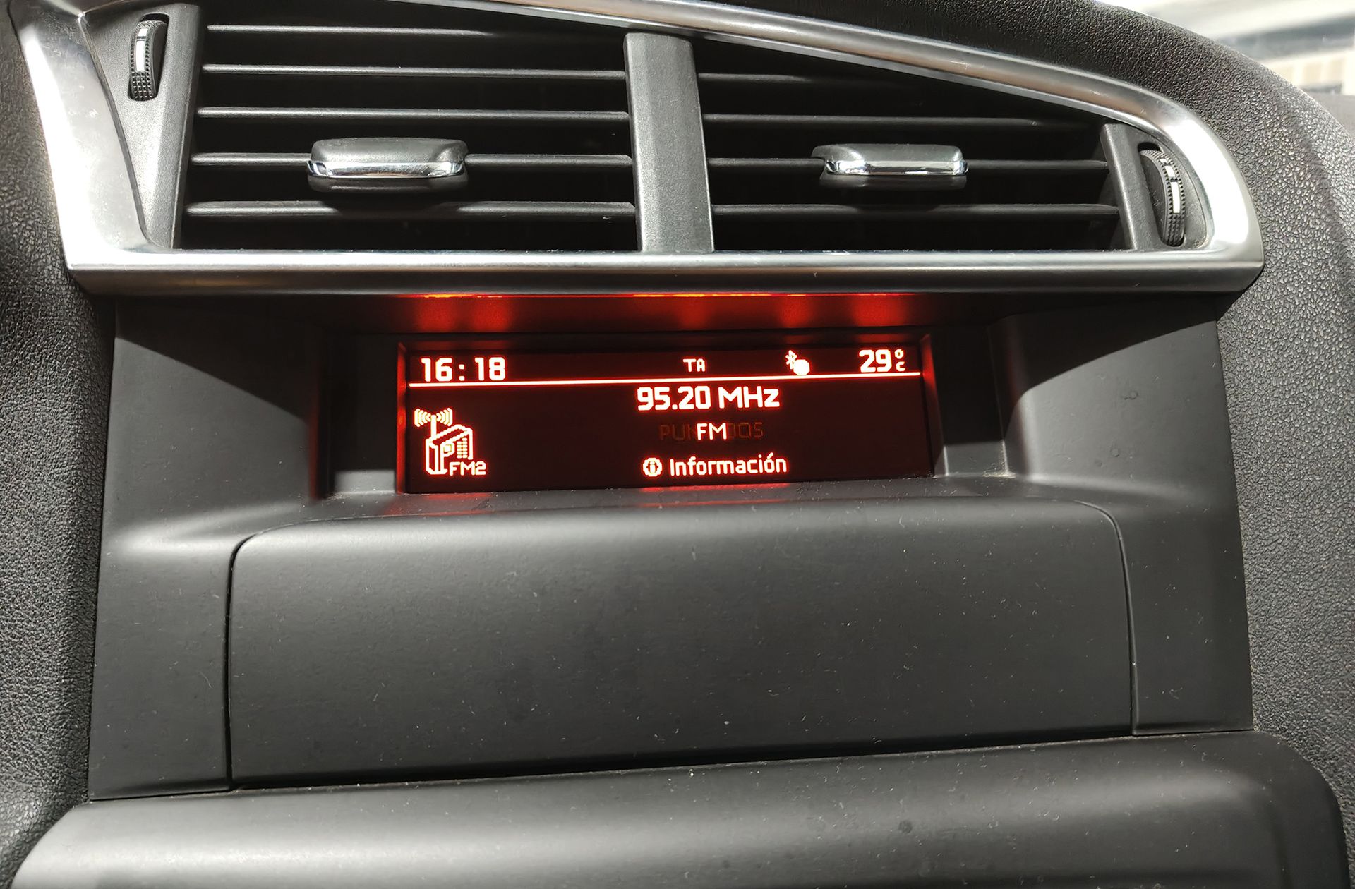 Citroën C4 1.6 HDi Tonic - foto 27