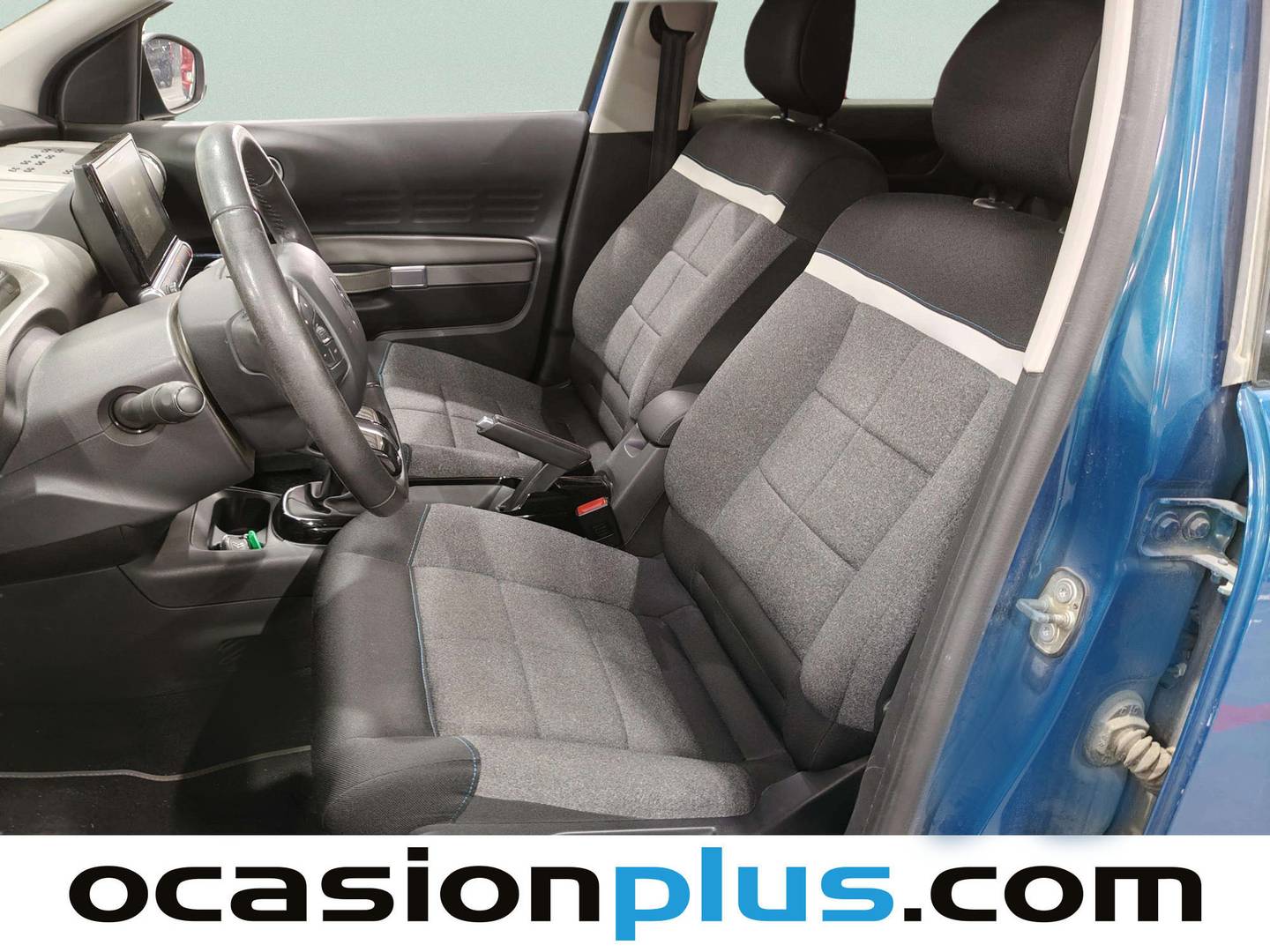 Foto asientos delanteros Citroën C4 Cactus Citroën C4 Cactus BlueHDi 100 S&S Shine Pack