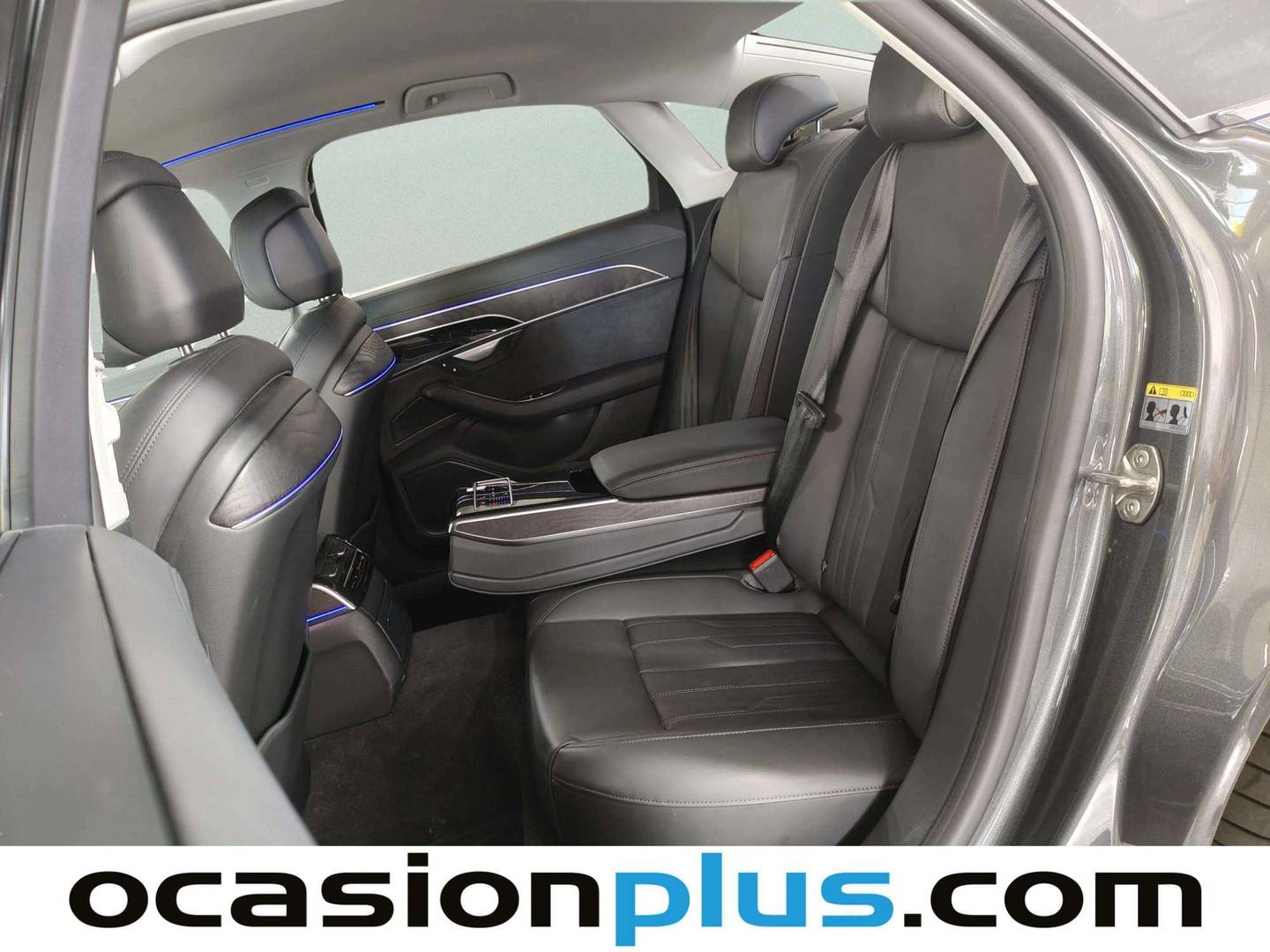 Foto asientos traseros Audi A8 Audi A8 TFSIe 60 TFSIe quattro (462 CV) tiptronic