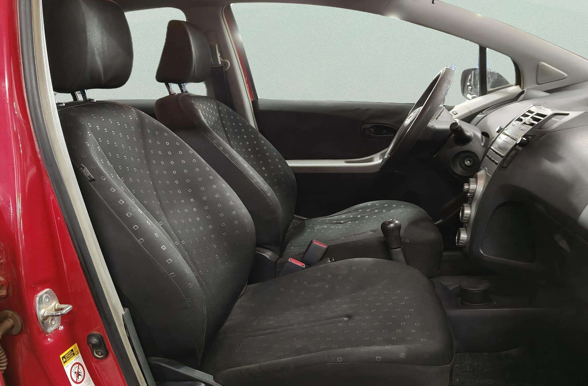 Toyota Yaris 1.4 D-4D TS - foto 14