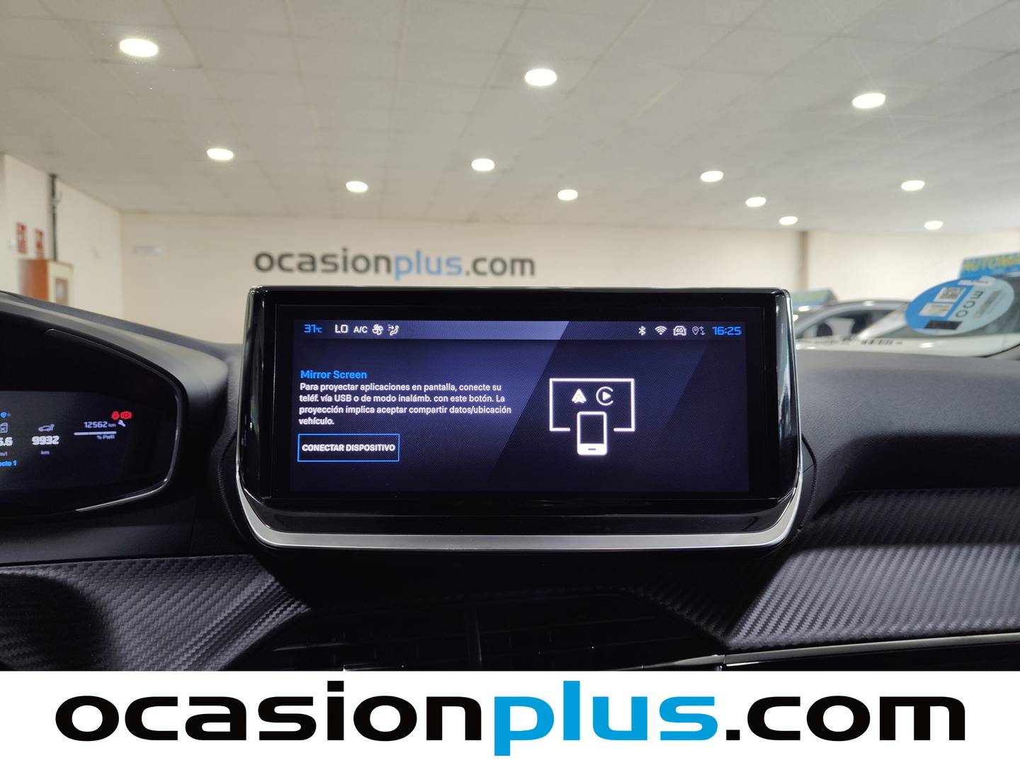 Extras y acabados del Peugeot 2008 Peugeot 2008 Allure Hybrid eDCS6 (145 CV)