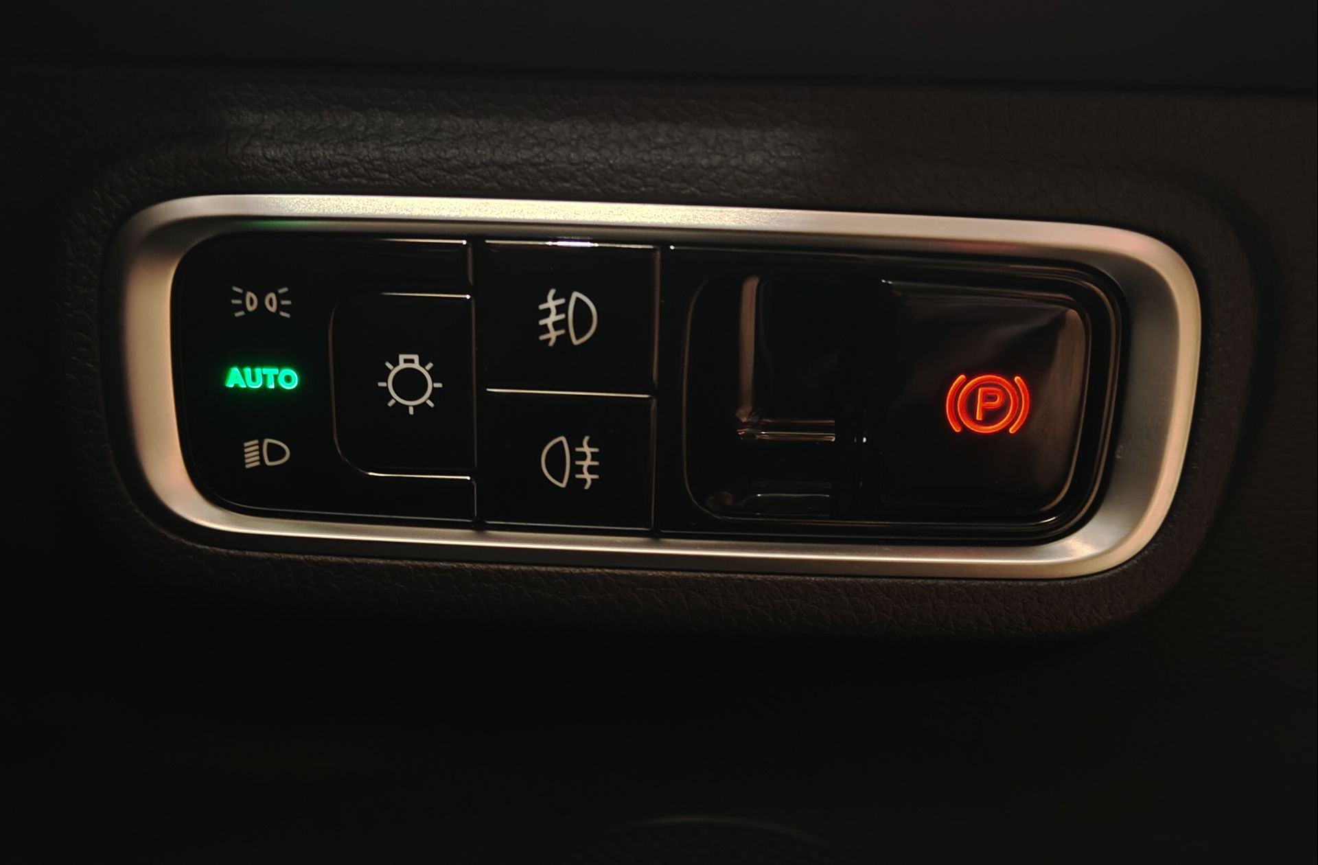Omoda 5 Premium 1.6 T-GDi - foto 12