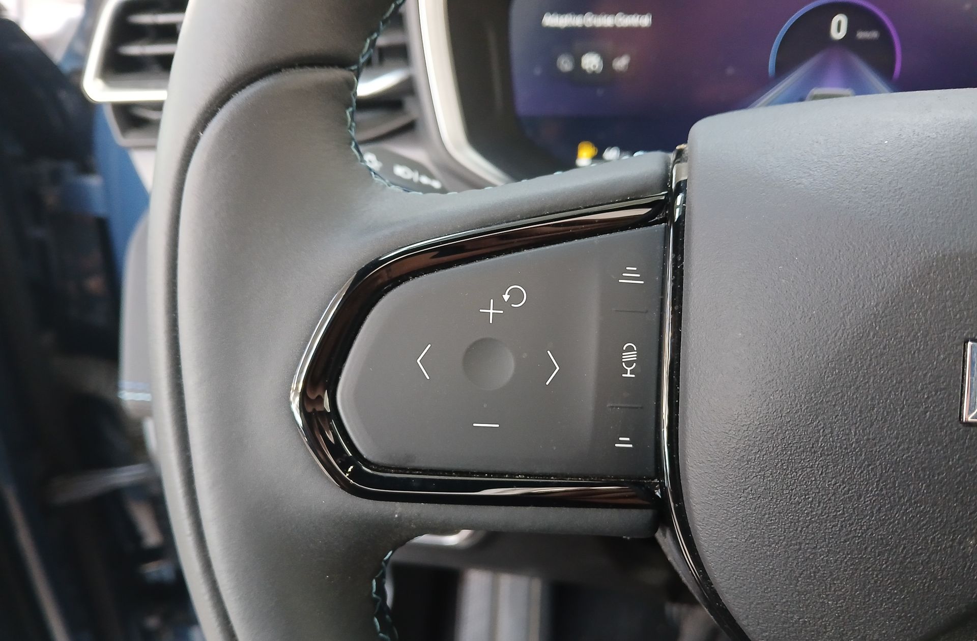 Lynk & Co 01 1.5 PHEV - foto 31