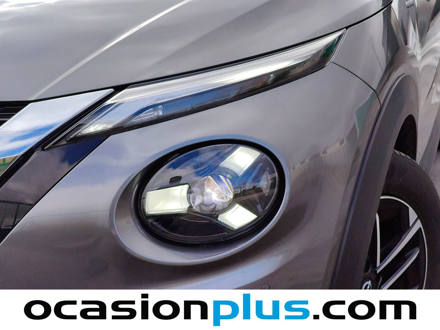 Foto Nissan JUKE Nissan Juke DIG-T N-Connecta 4x2 DCT (114 CV)