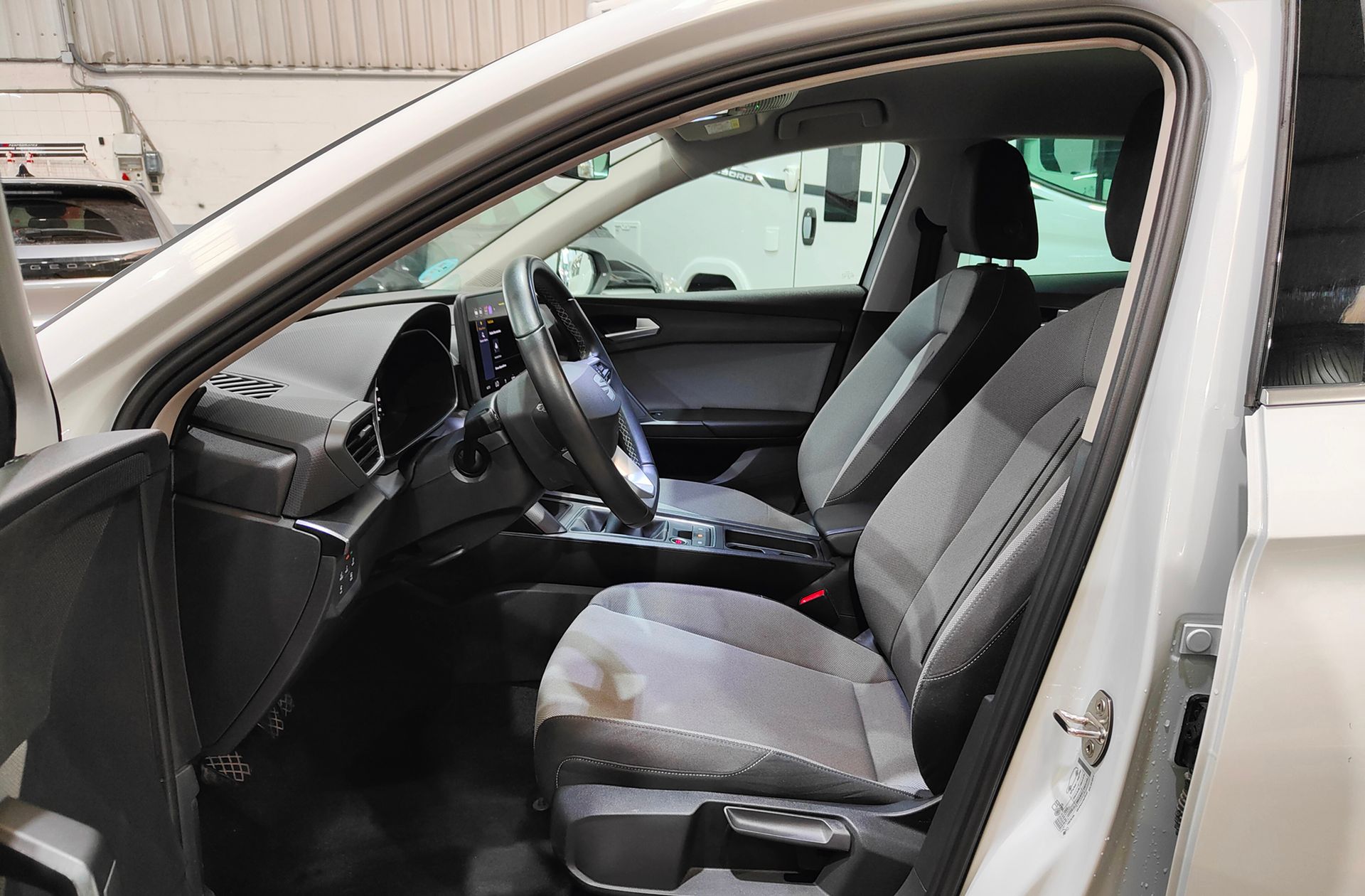 SEAT León 2.0 TDI Style XL - foto 10