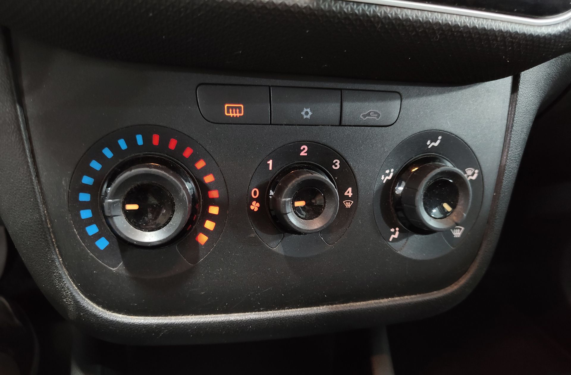 Fiat Punto 1.2 Gasolina Pop - foto 23