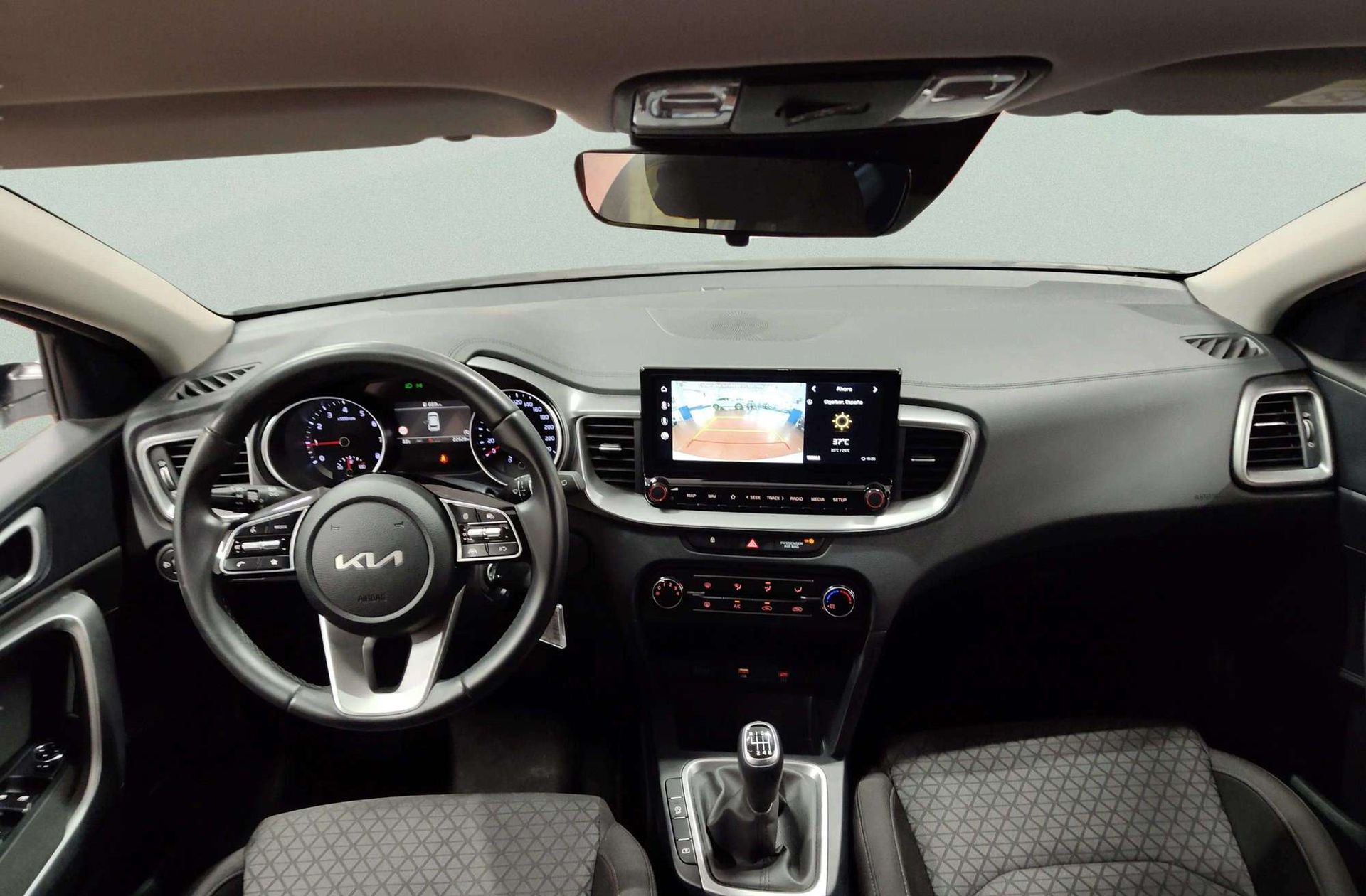 Kia Ceed 1.0 T-GDi Concept - foto 6