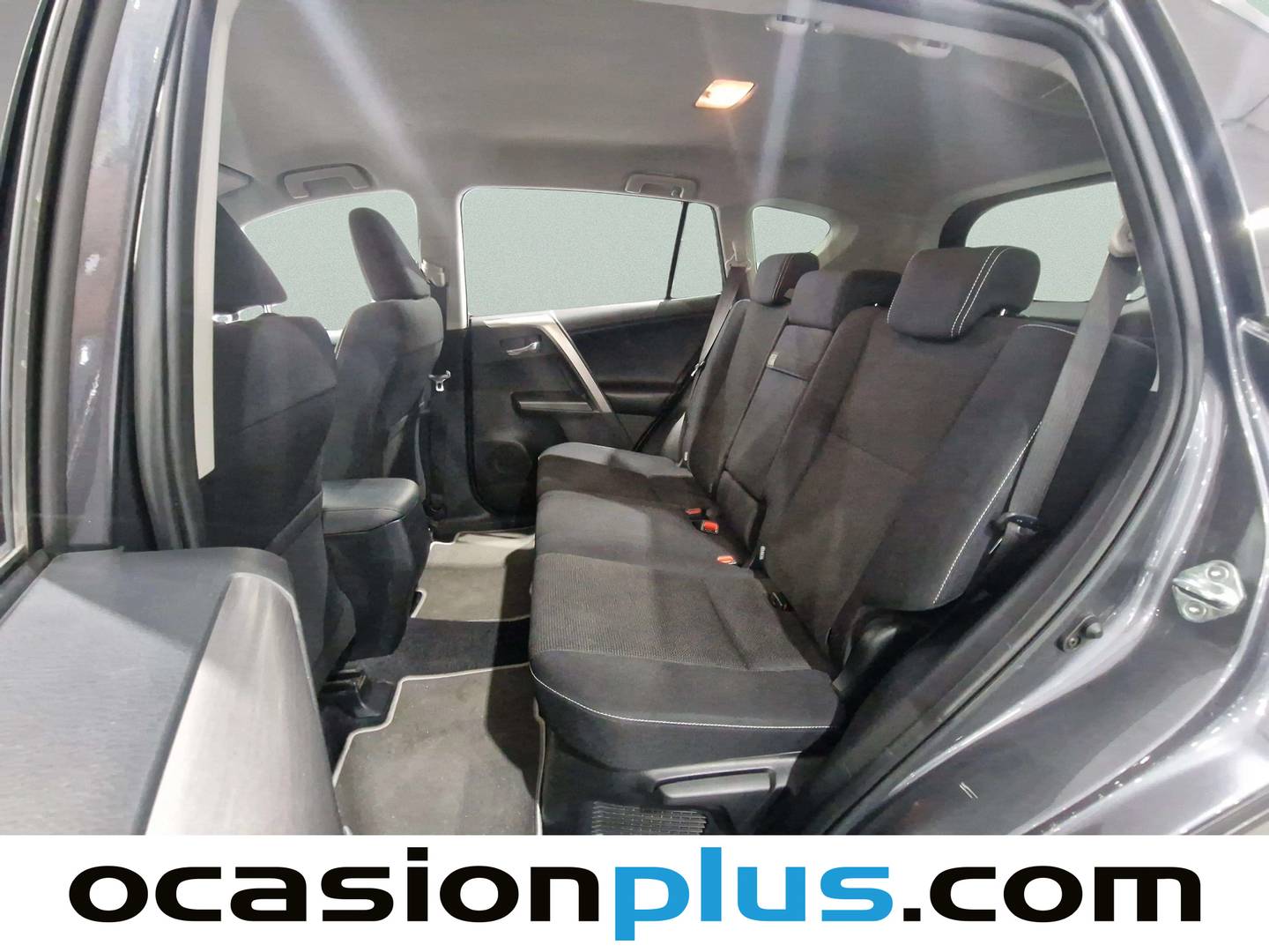 Foto asientos traseros Toyota Rav4 Toyota Rav4 2.5l hybrid Advance Pack Drive 2WD (197 CV)