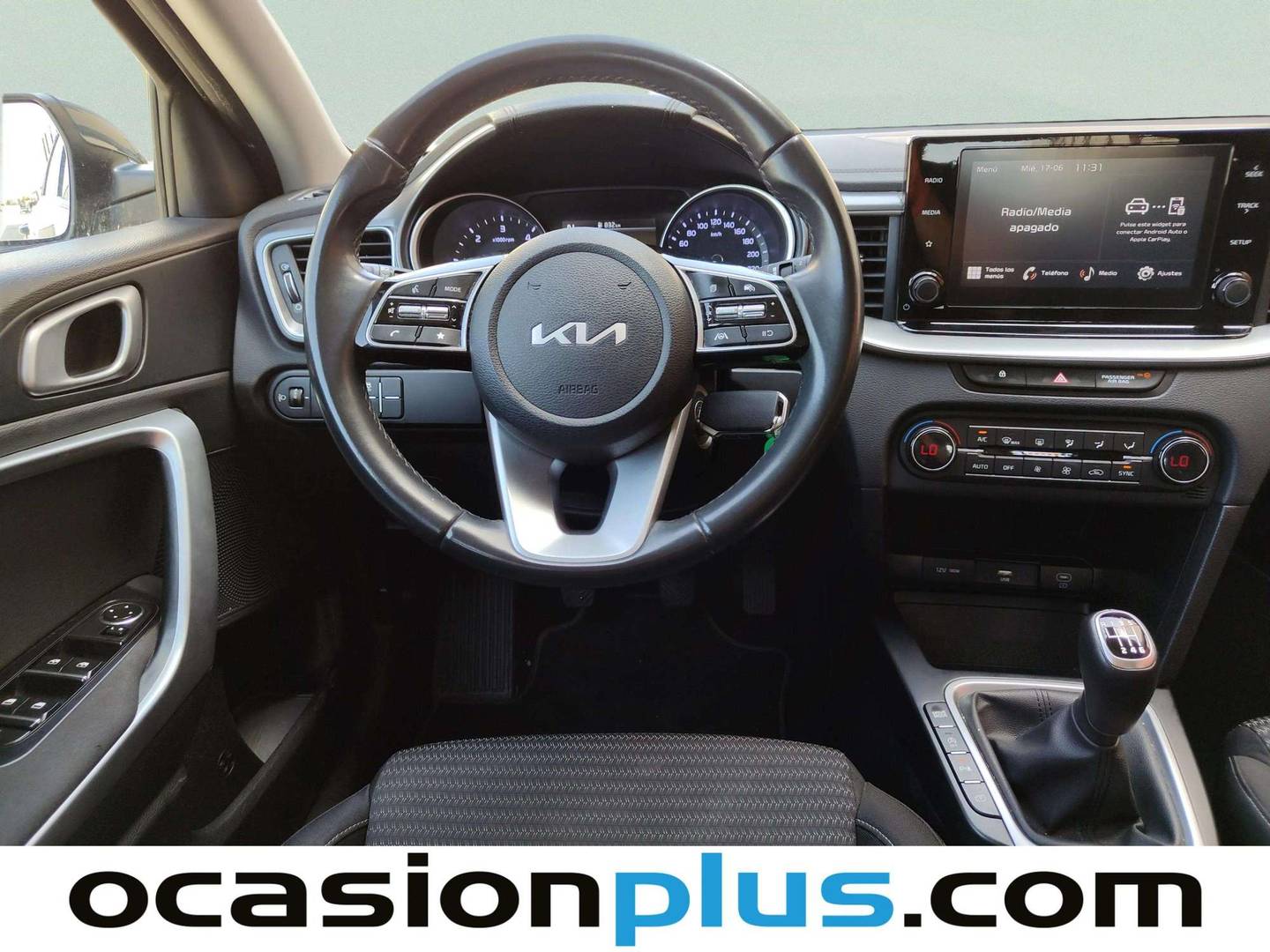 KIA Ceed KIA Ceed 1.6 MHEV iMT Drive (136 CV) seminuevo