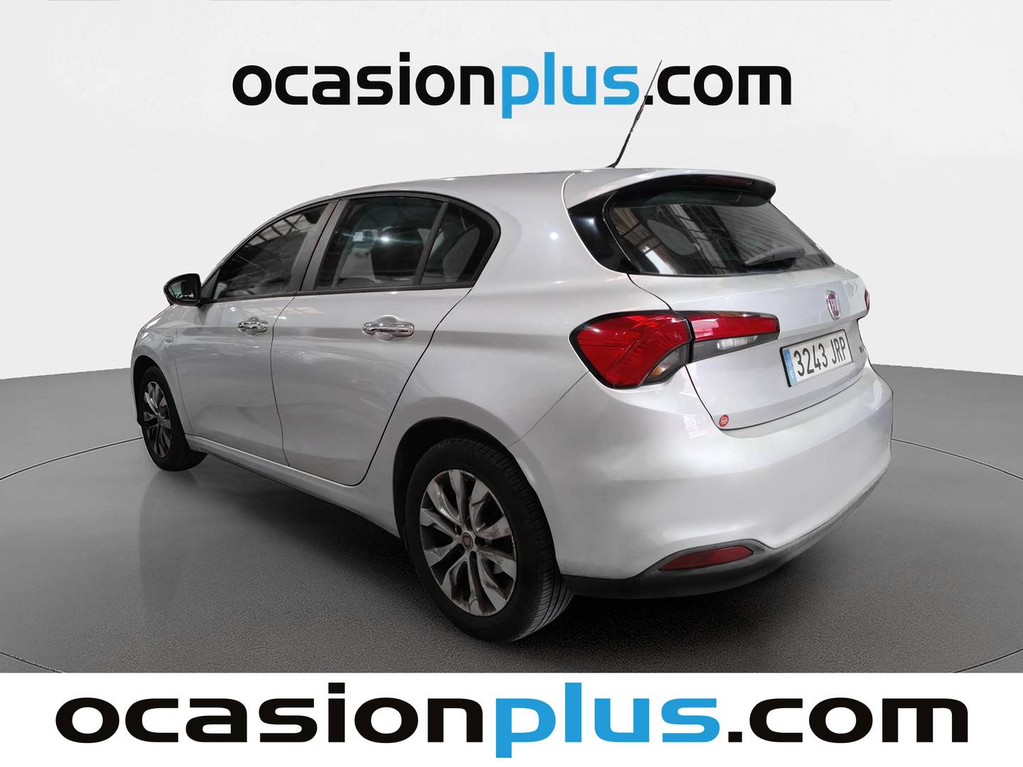 Foto delantera Fiat Tipo Fiat Tipo 1.4 Easy (95 CV) derecha