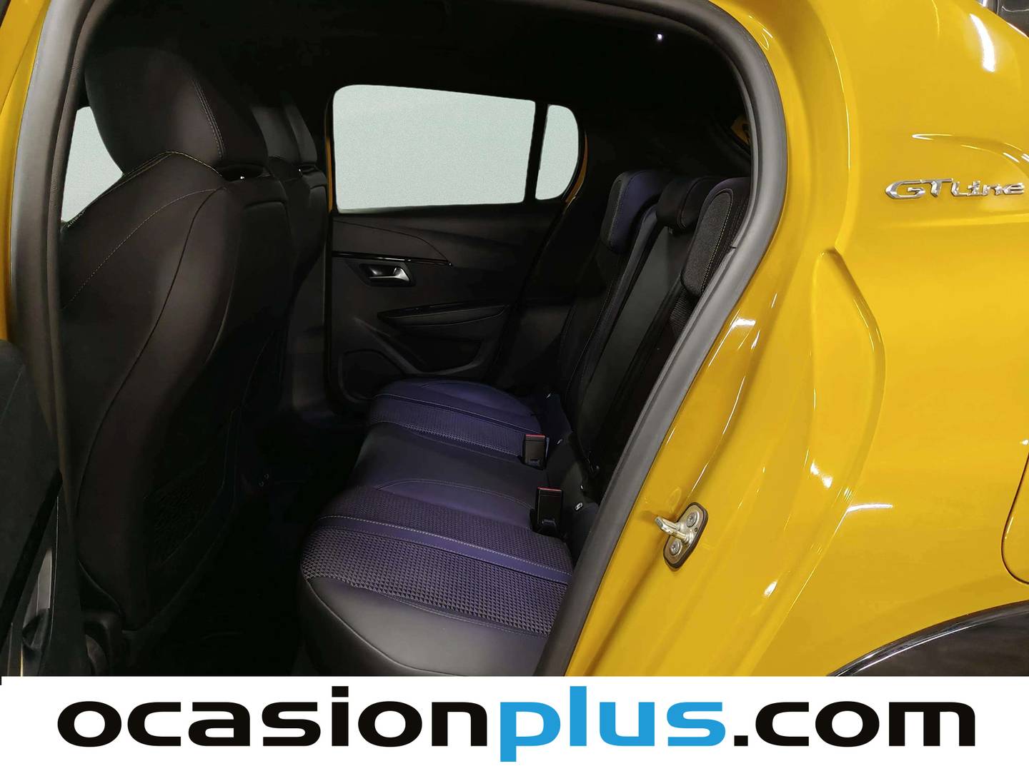 Foto asientos traseros Peugeot 208 Peugeot 208 PureTech 130 S&S GT Line EAT8 (130 CV)