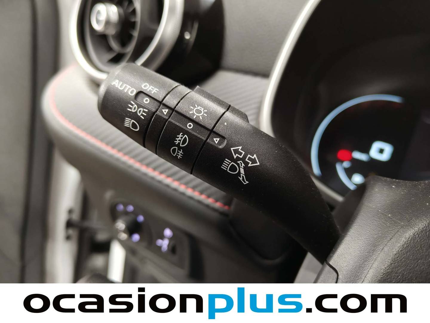 Foto MG ZS MG ZS 1.0T Luxury (111 CV)