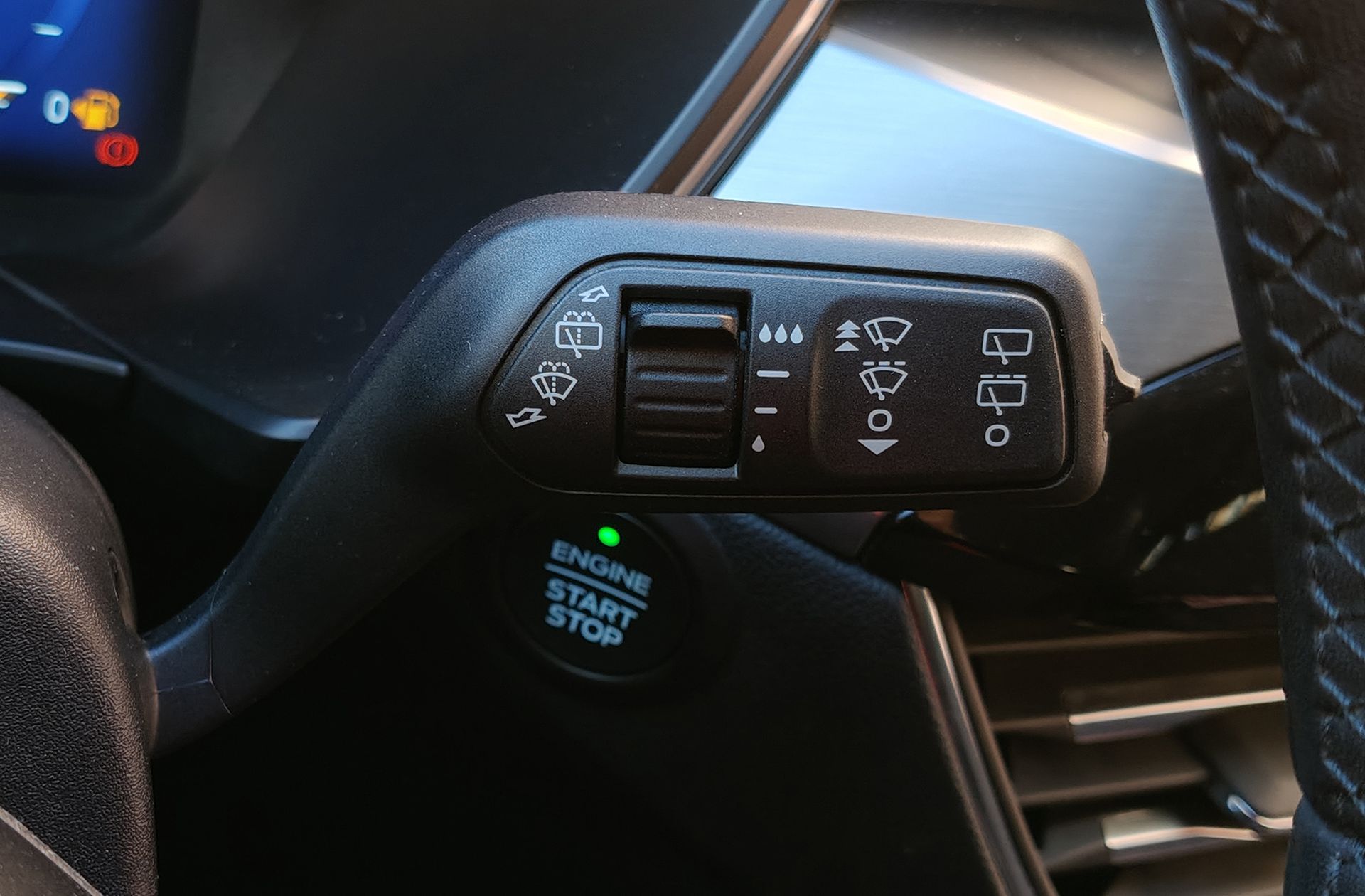 Ford Kuga 1.5 EcoBlue Titanium - foto 30