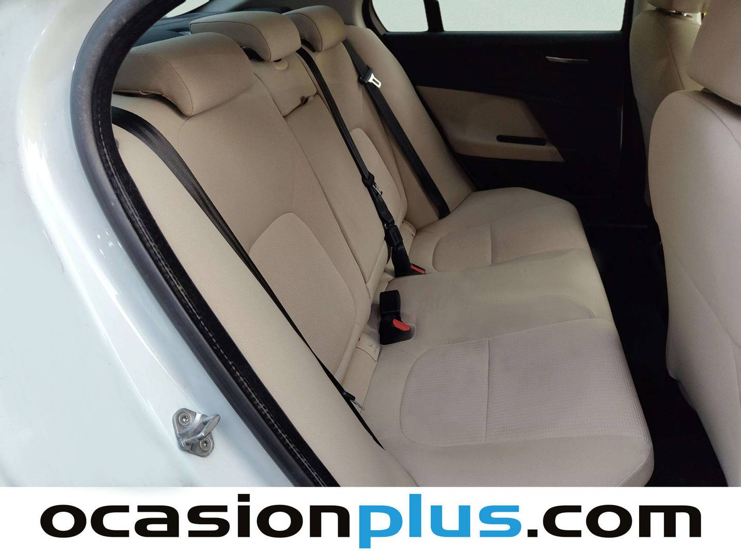 Jaguar XE Jaguar XE 2.0 Diesel XE-Pure RWD (180 CV) al mejor precio