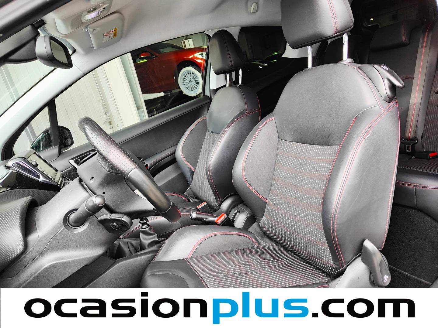 Foto asientos delanteros Peugeot 208 Peugeot 208 1.6L BlueHDi S&S GT-Line (120 CV)