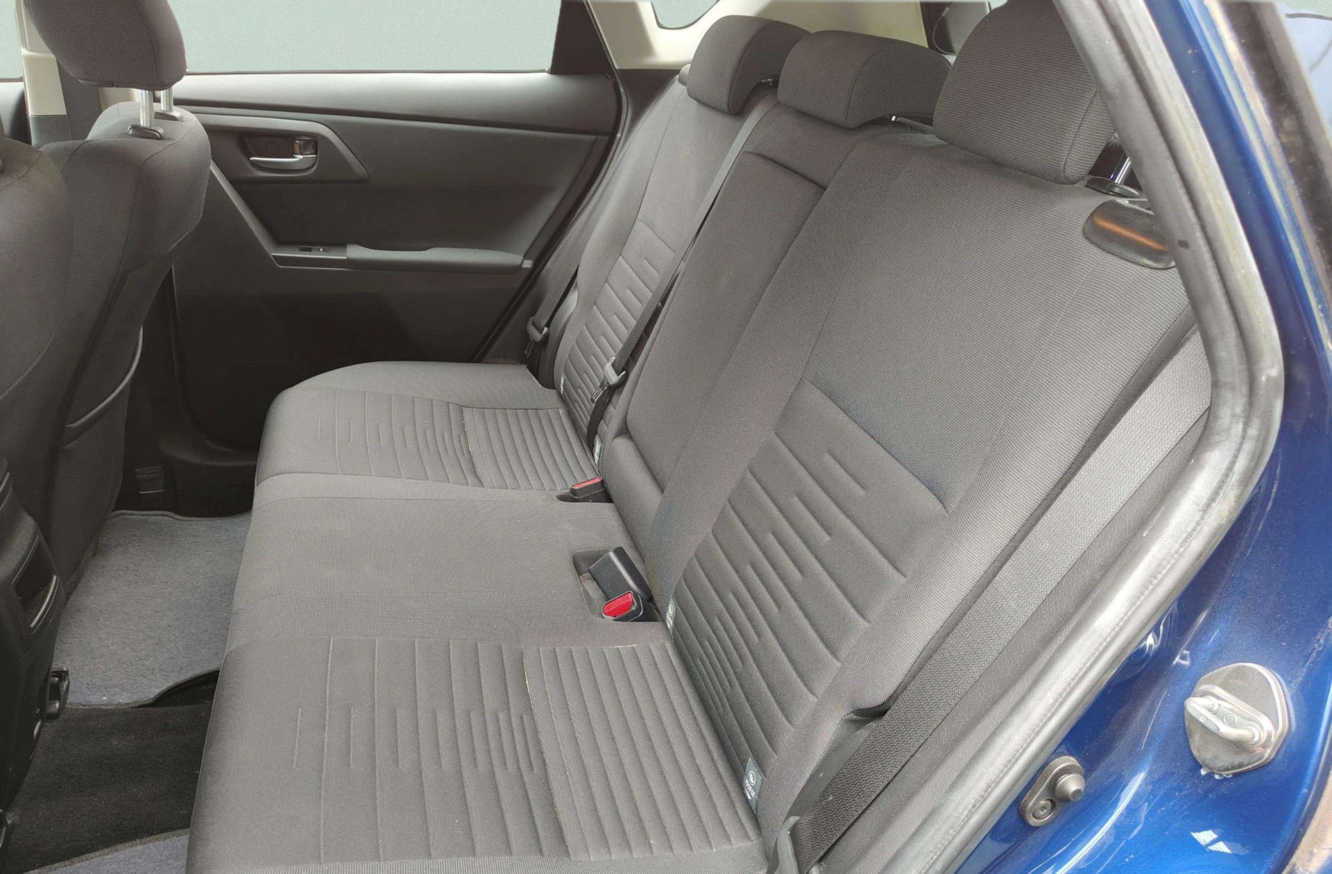 Toyota Auris 1.4 90 D Active - foto 11