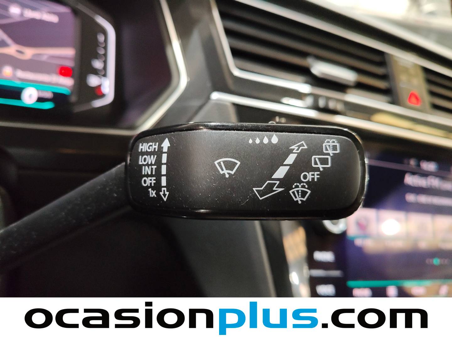 Volkswagen Tiguan Volkswagen Tiguan R-Line 2.0 TDI (150 CV) DSG km 0