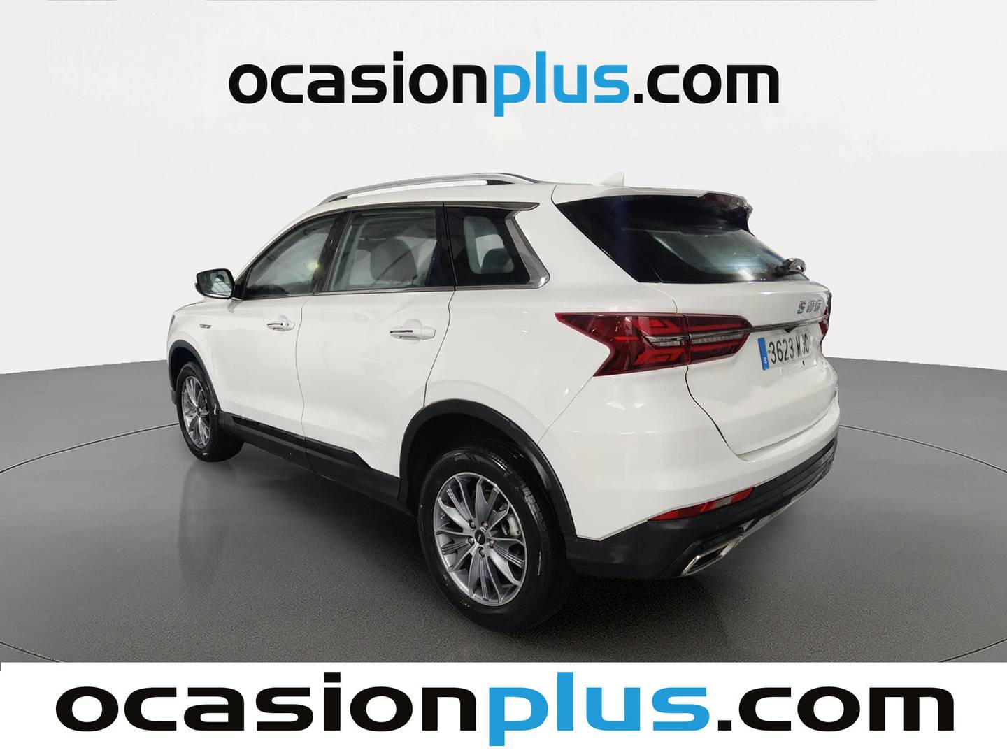 Foto delantera SWM G01 SWM G01 1.5T Luxury (131 CV) derecha