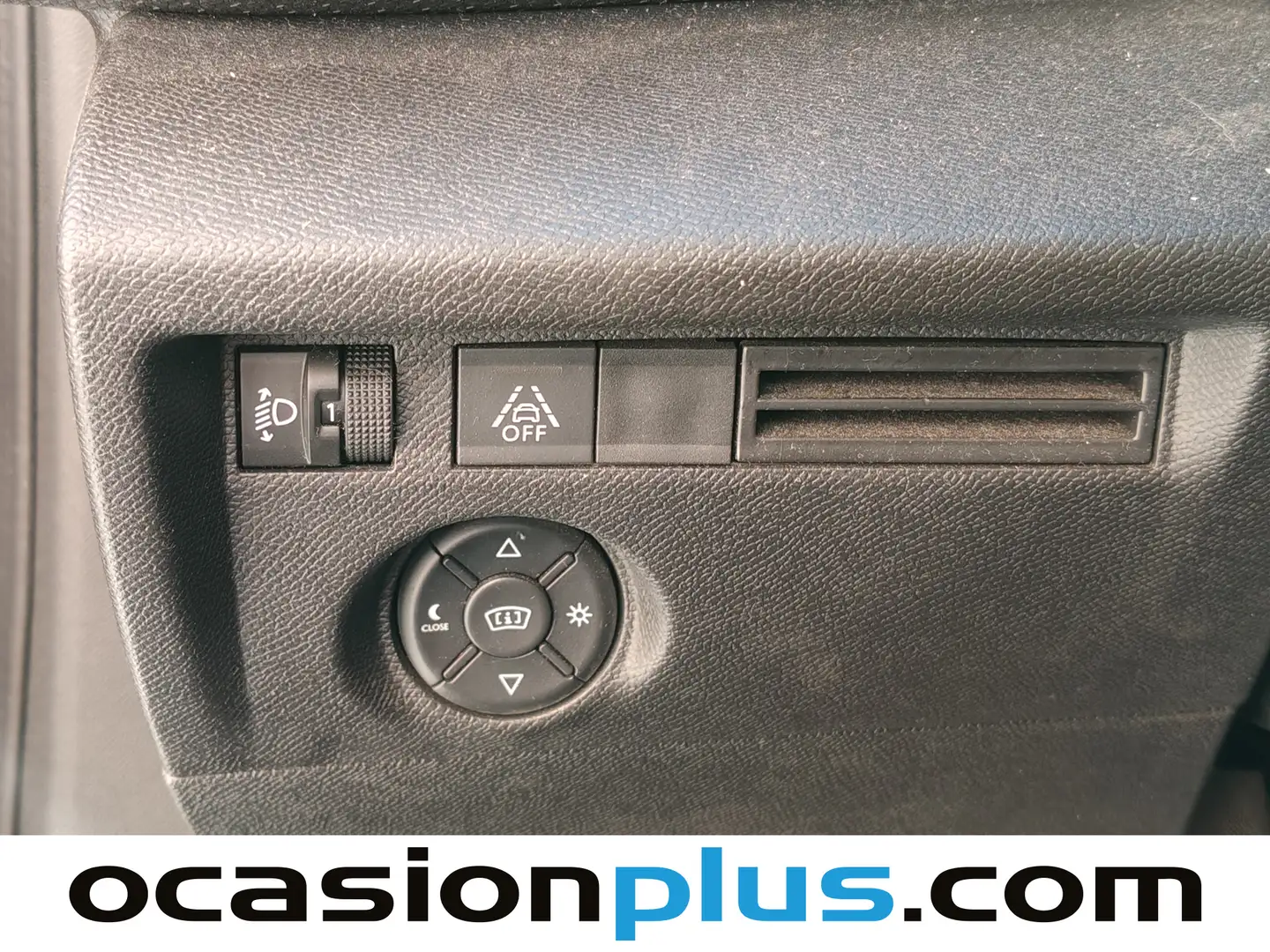 Foto Citroën C4 Citroen C4 BlueHDi 130 S&S Feel Pack EAT8 (130 CV)