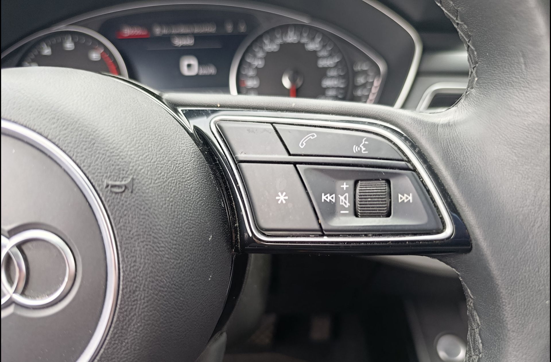 Audi A4 Avant Advanced 35 TFSI S tronic - foto 23