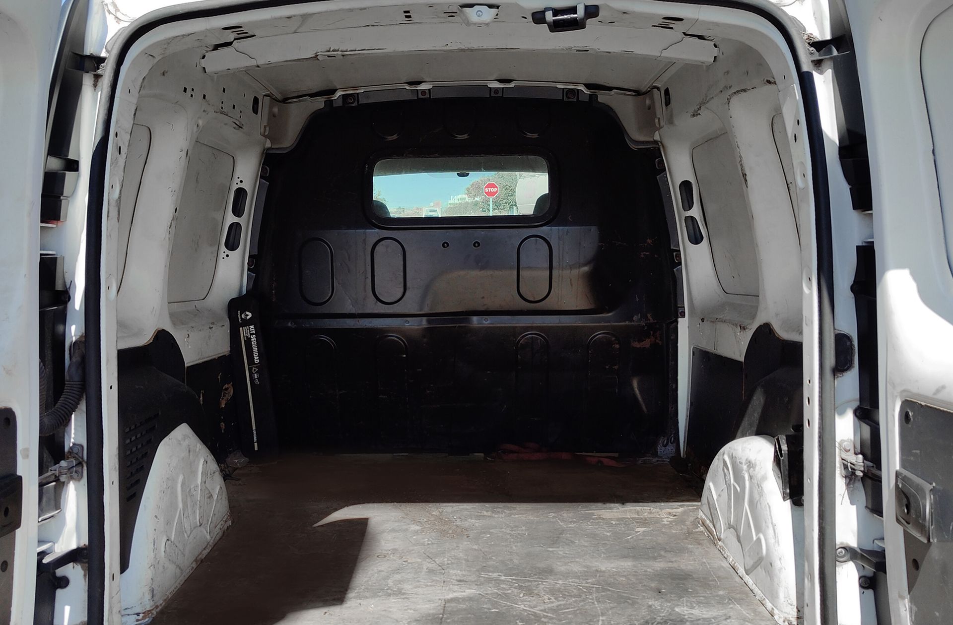 Renault Kangoo Furgon Profesional dCi - foto 12