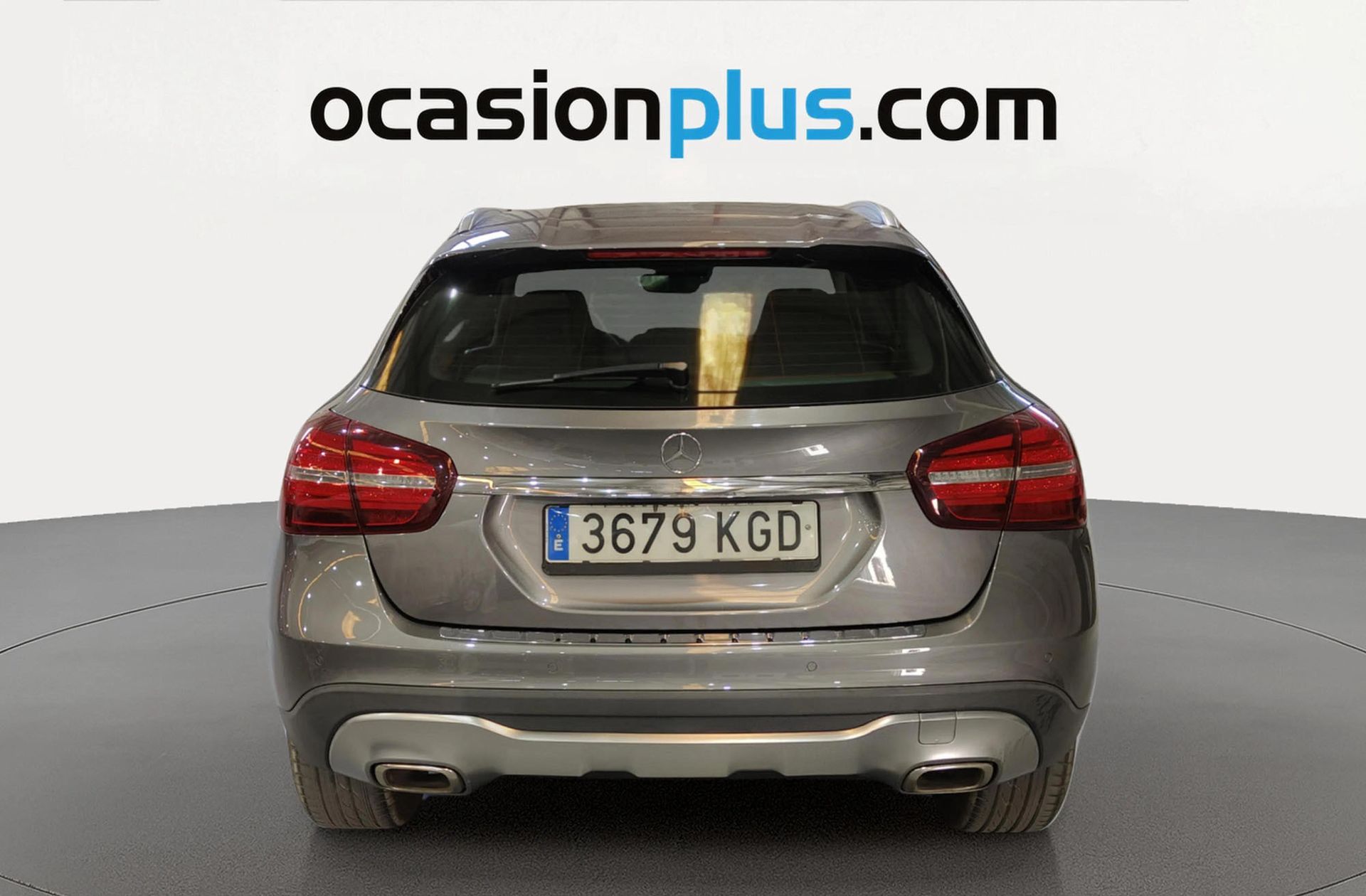 Mercedes-Benz GLA 200 - foto 15
