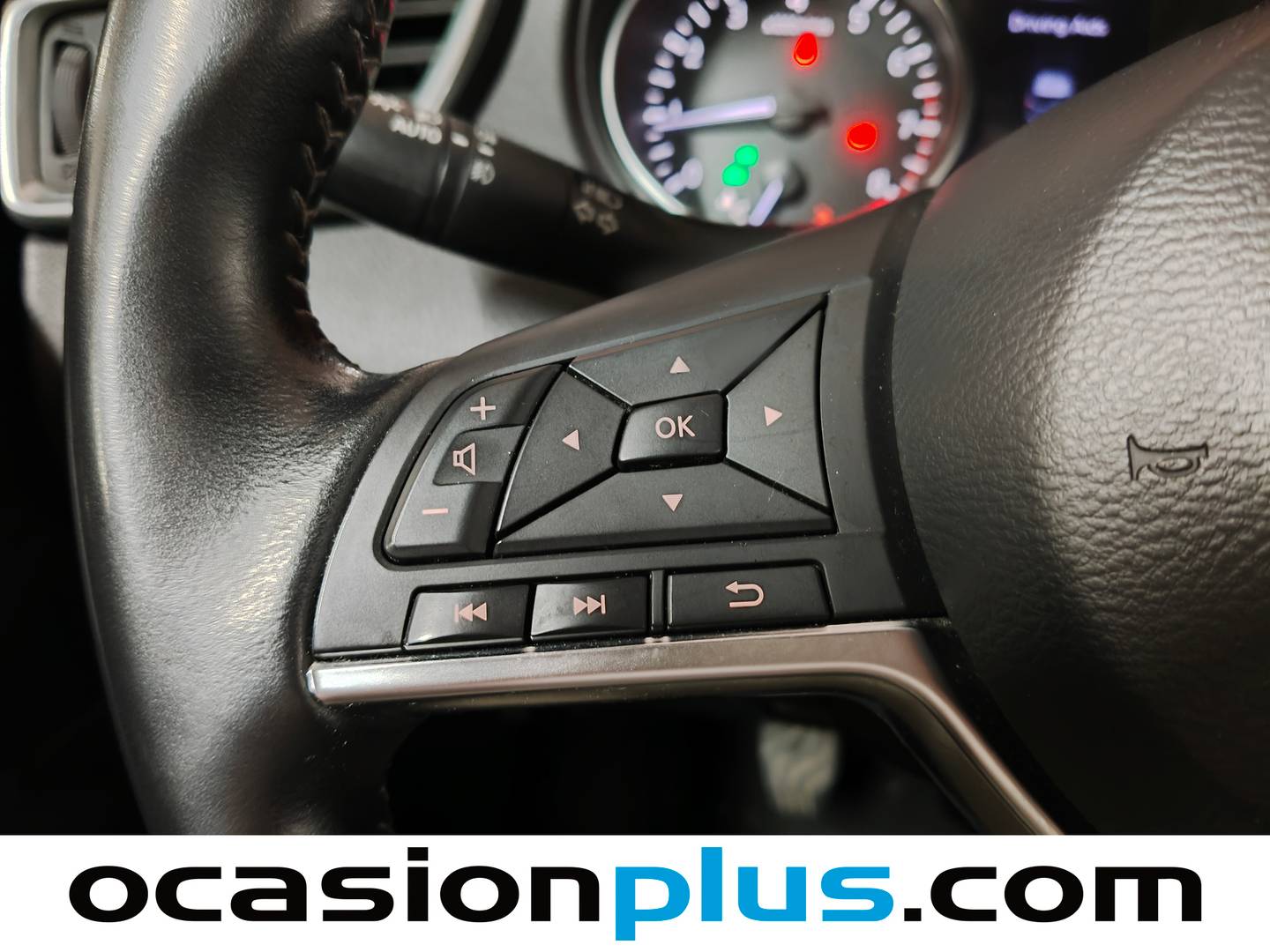 Nissan QASHQAI Nissan Qashqai DIG-T 140 N-Connecta 4x2 (140 CV) de ocasión