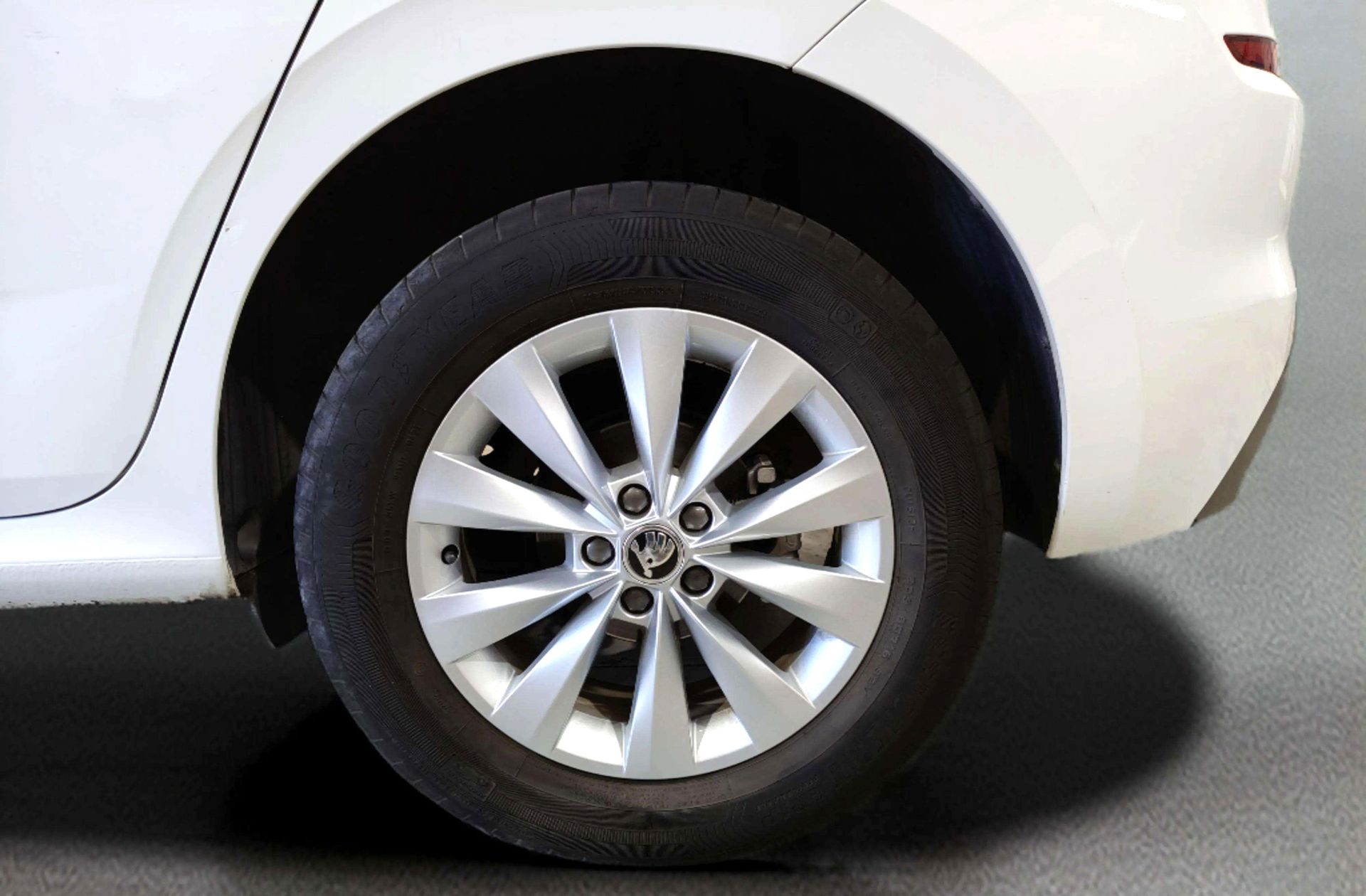 Škoda Kamiq 1.0 TSI Ambition - foto 37