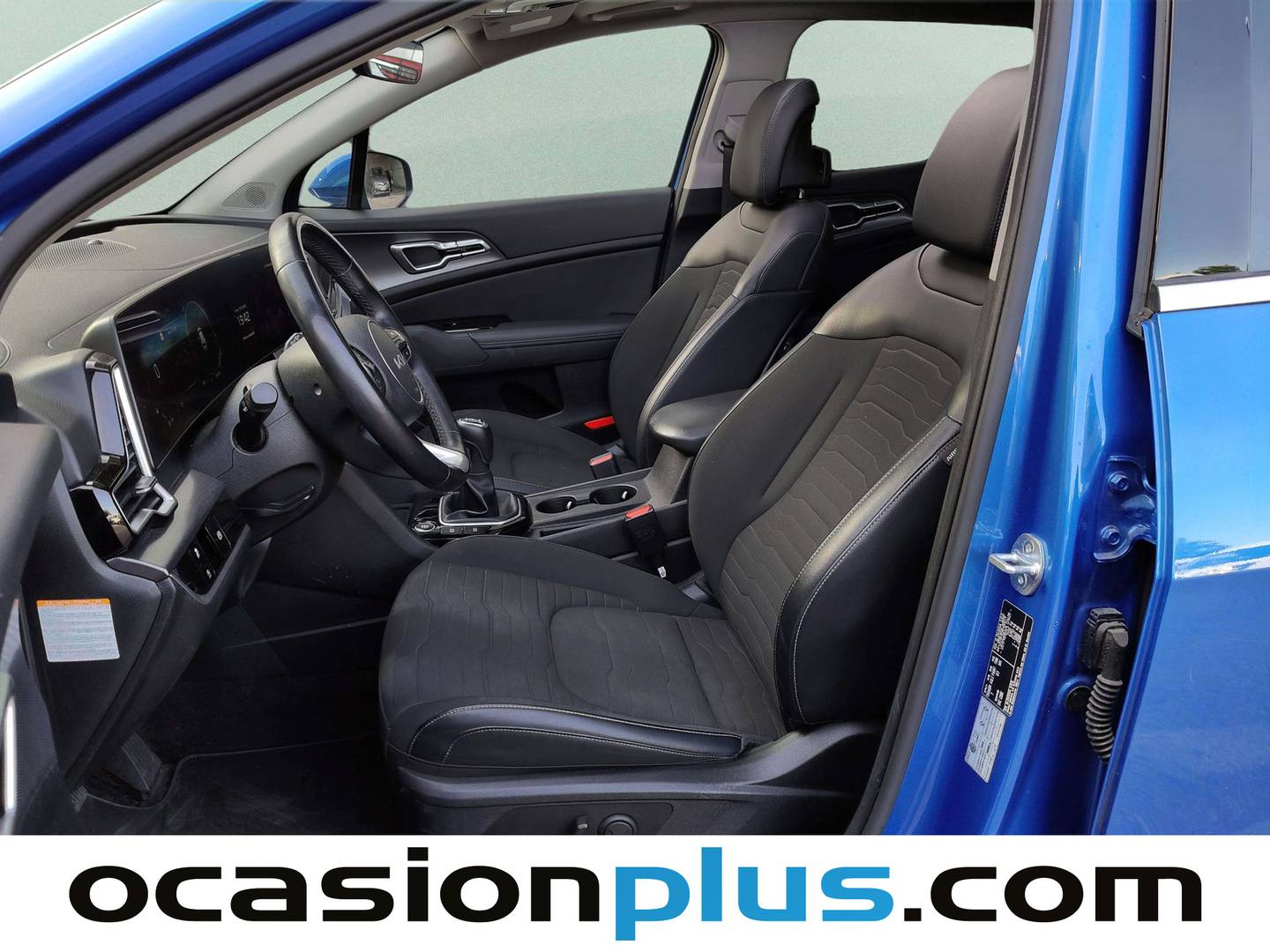 Foto asientos delanteros KIA Sportage KIA Sportage 1.6 T-GDi MHEV Tech 4x2 (150 CV)